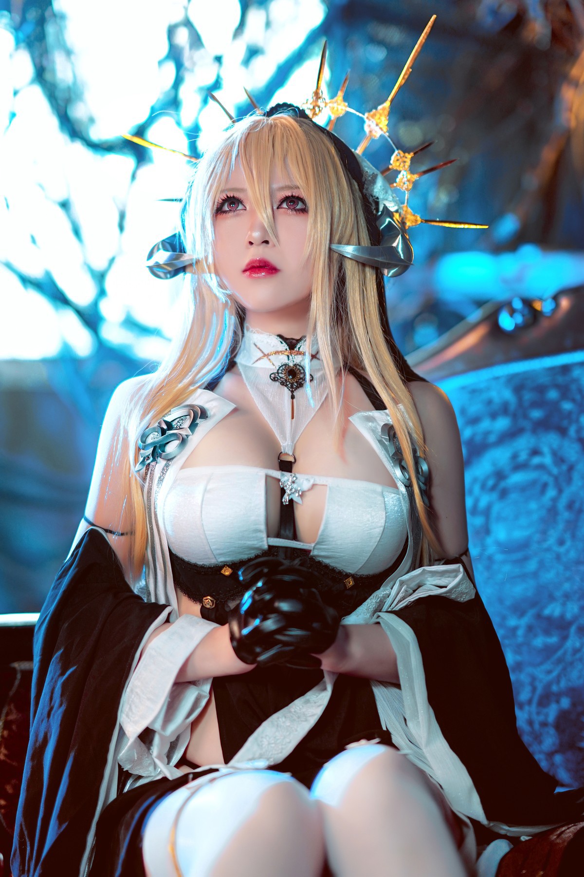 Cosplay 半半子Banbanko インプラカブル 修道女 12