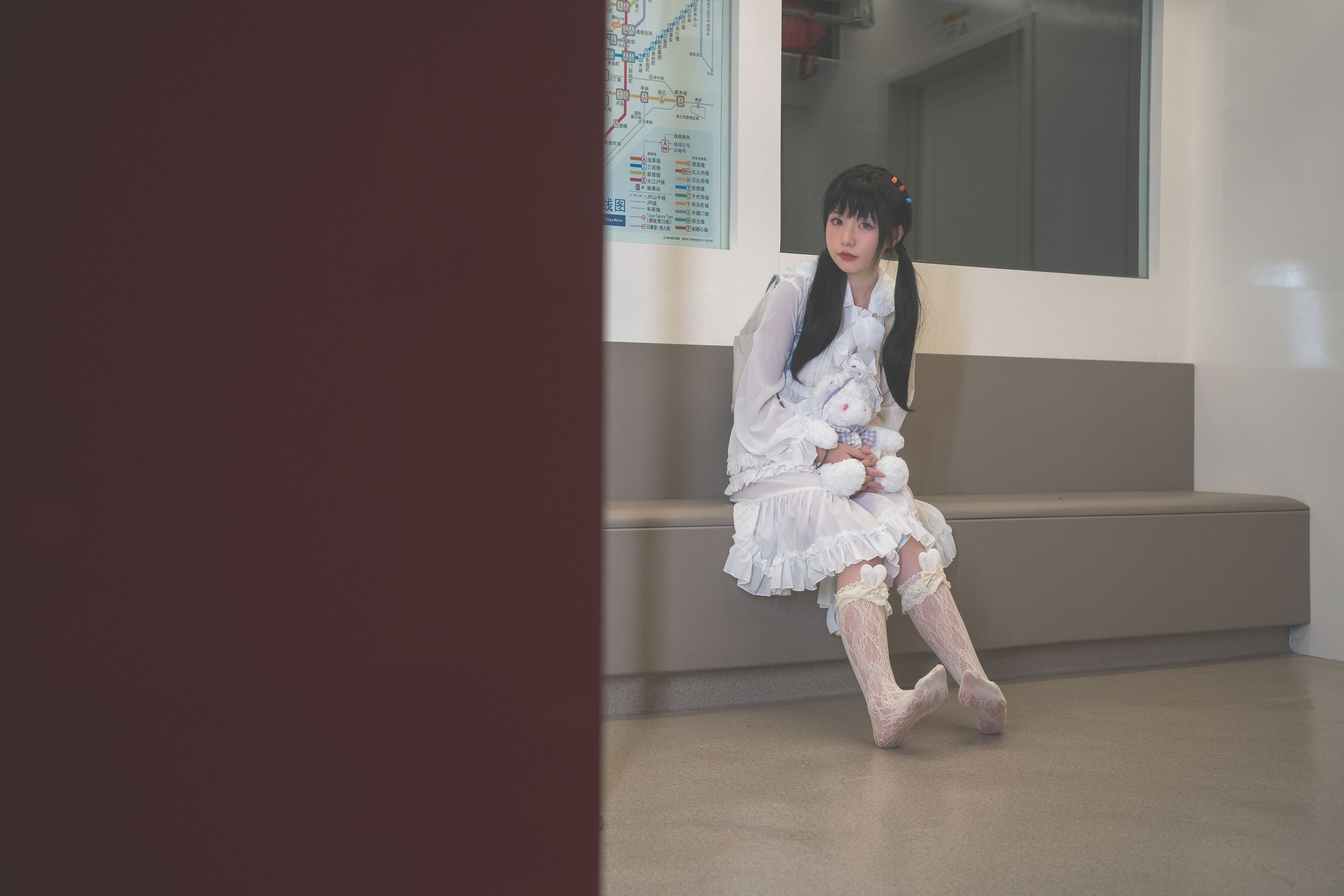 爆机少女喵小吉 深夜地铁 34