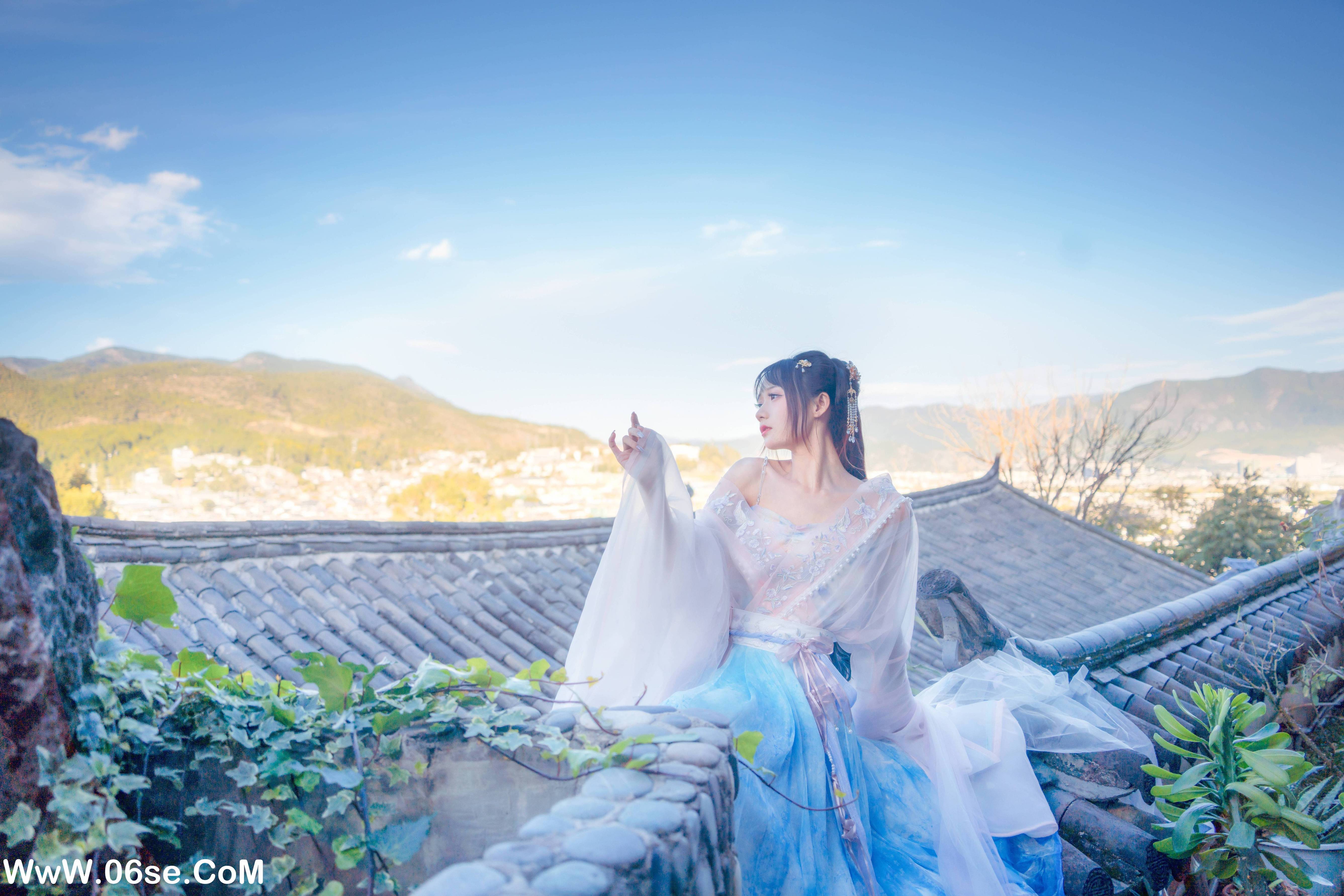 图片[22]-[YITUYU艺图语]2022.05.14 丽江屋顶 兔子Zzz不吃胡萝卜[23P-178.35 MB]-六色网