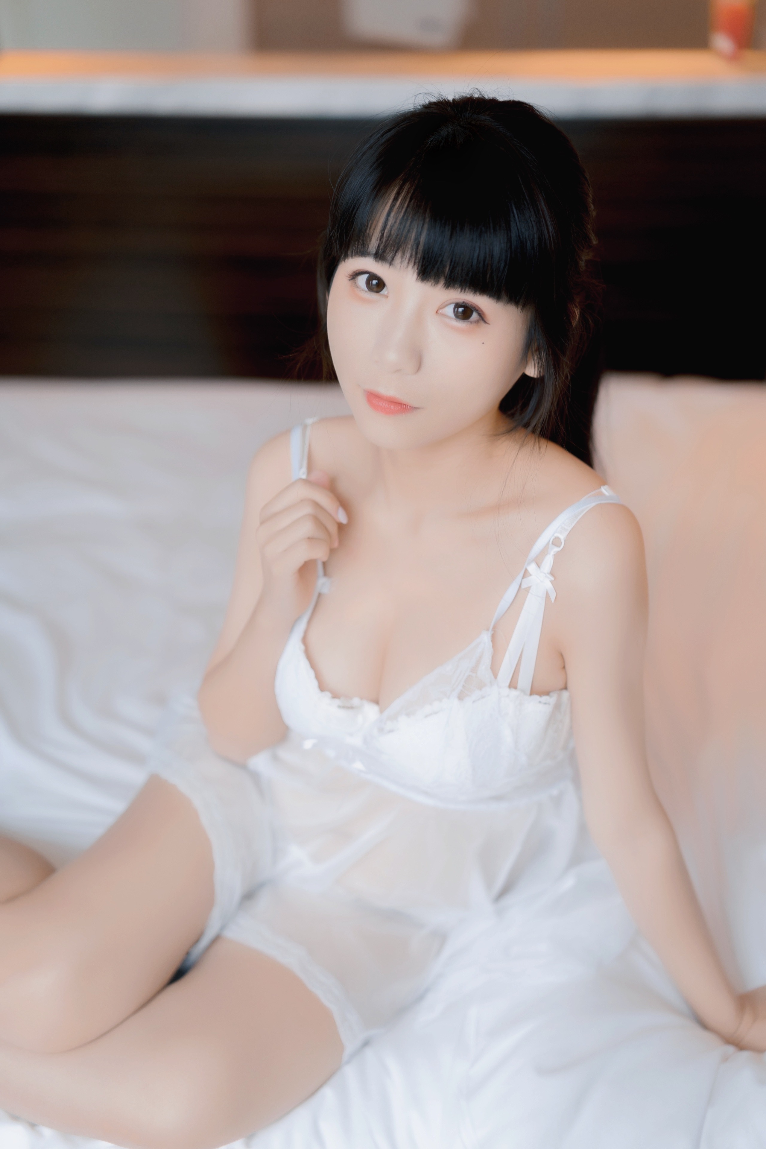 usejan(蓝蓝) - 薄纱睡衣 [42P-75MB] 38