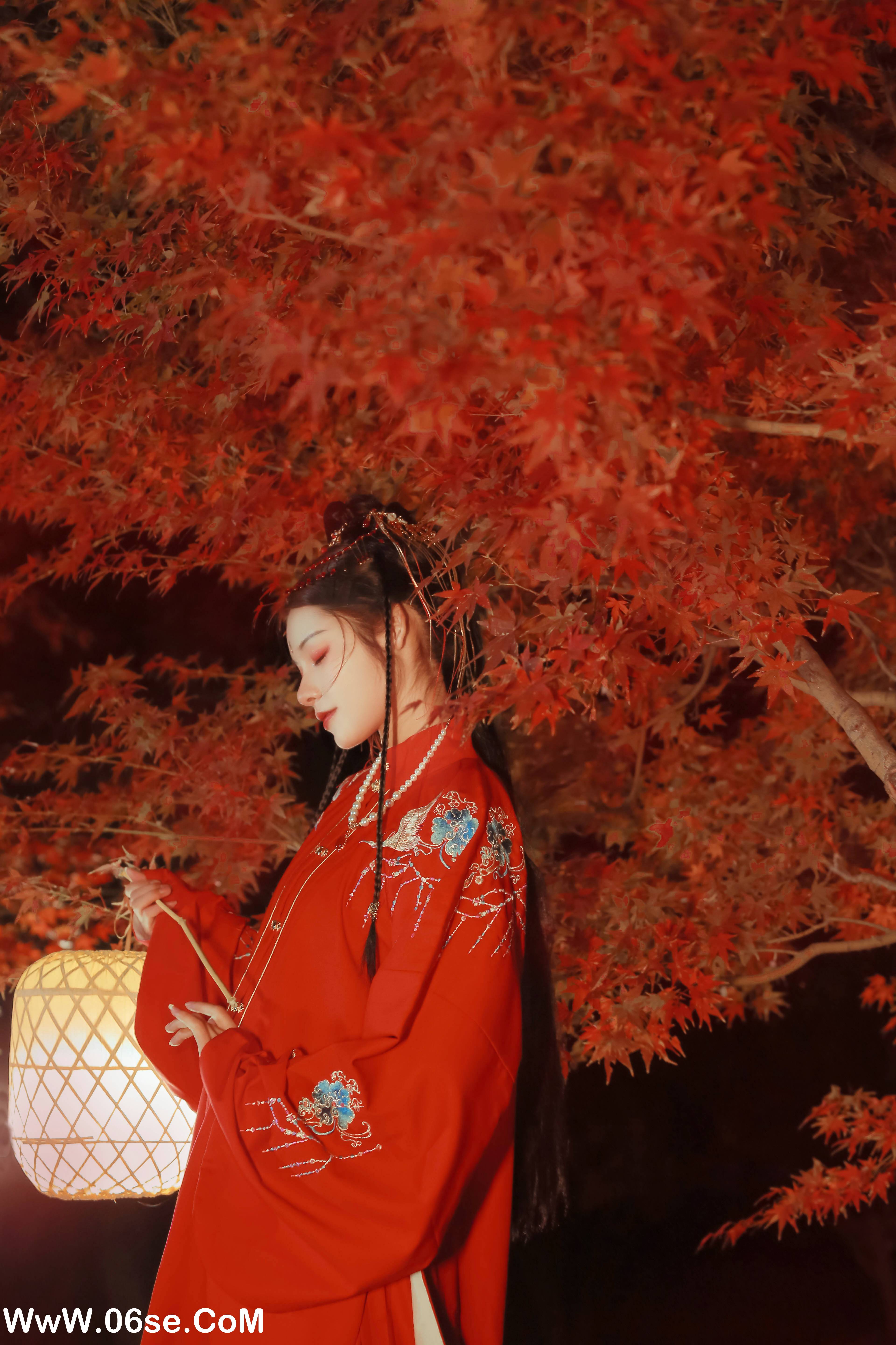 图片[9]-[YITUYU艺图语]2022.11.28 莫将圆相换眉颦 阿里马马掌门人[31+1P／144MB]-六色网