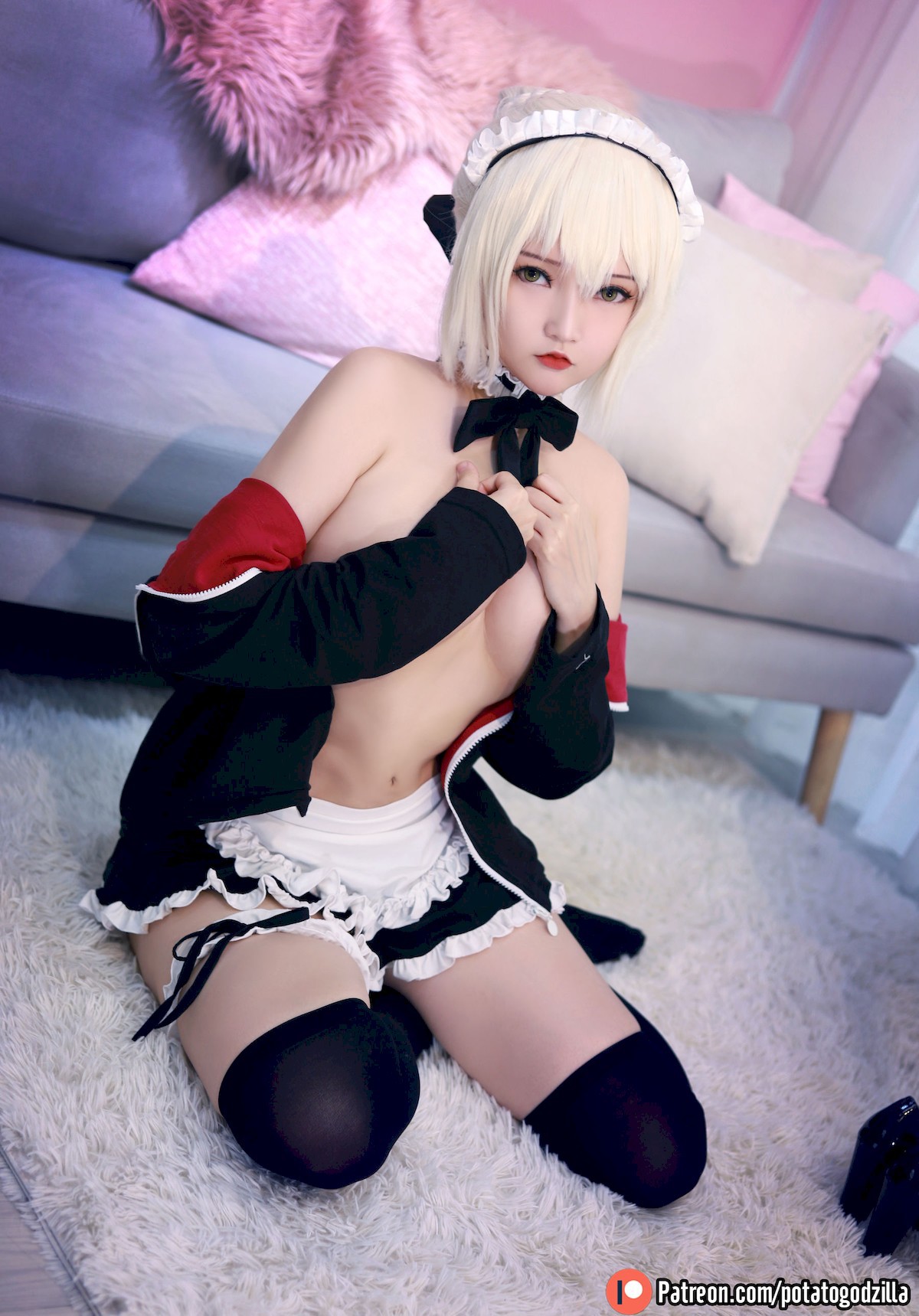 Potato Godzilla Cosplay セイバーオルタ メイド Ver. 38
