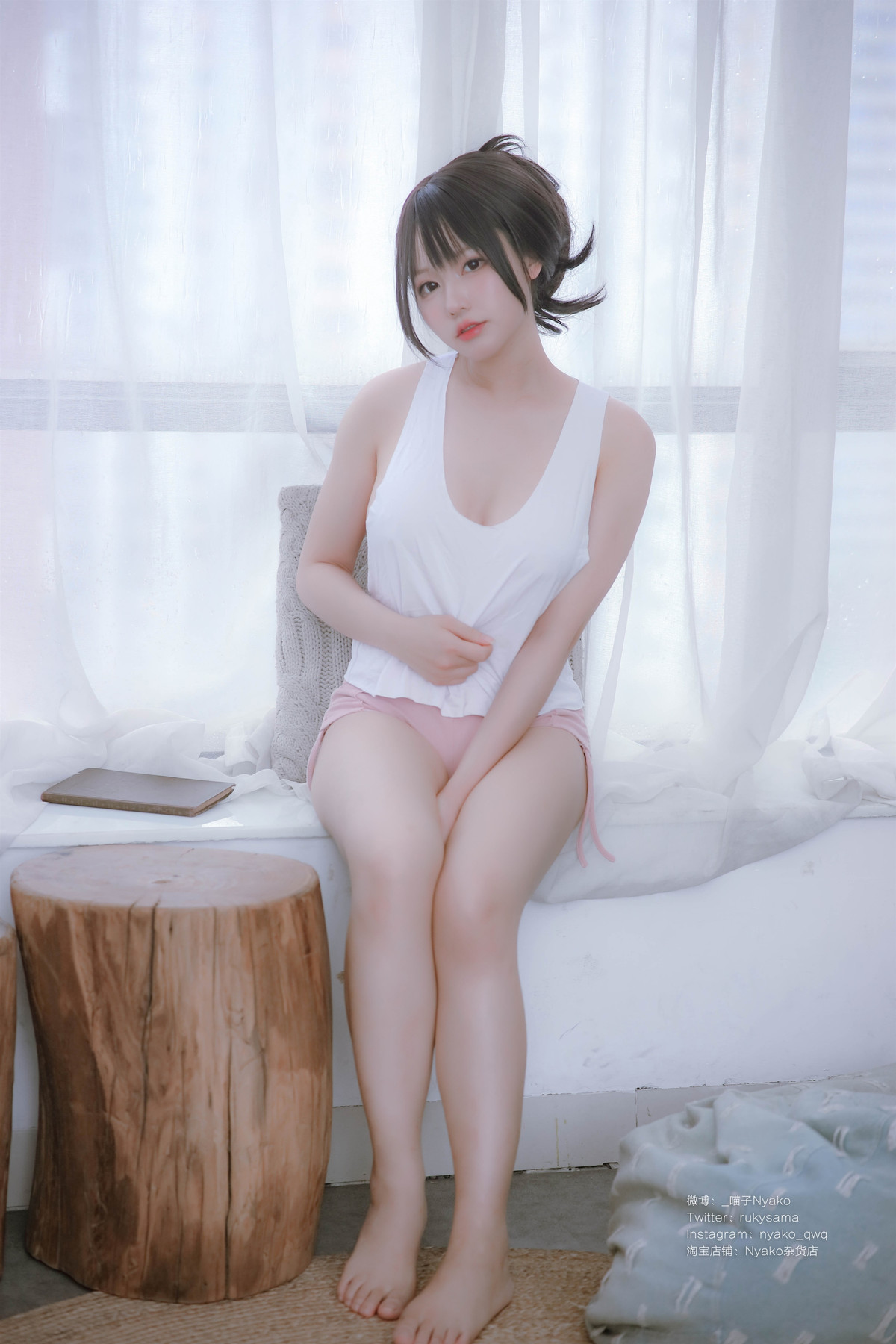 Cosplay Nyako喵子 隣 姉 背心 60