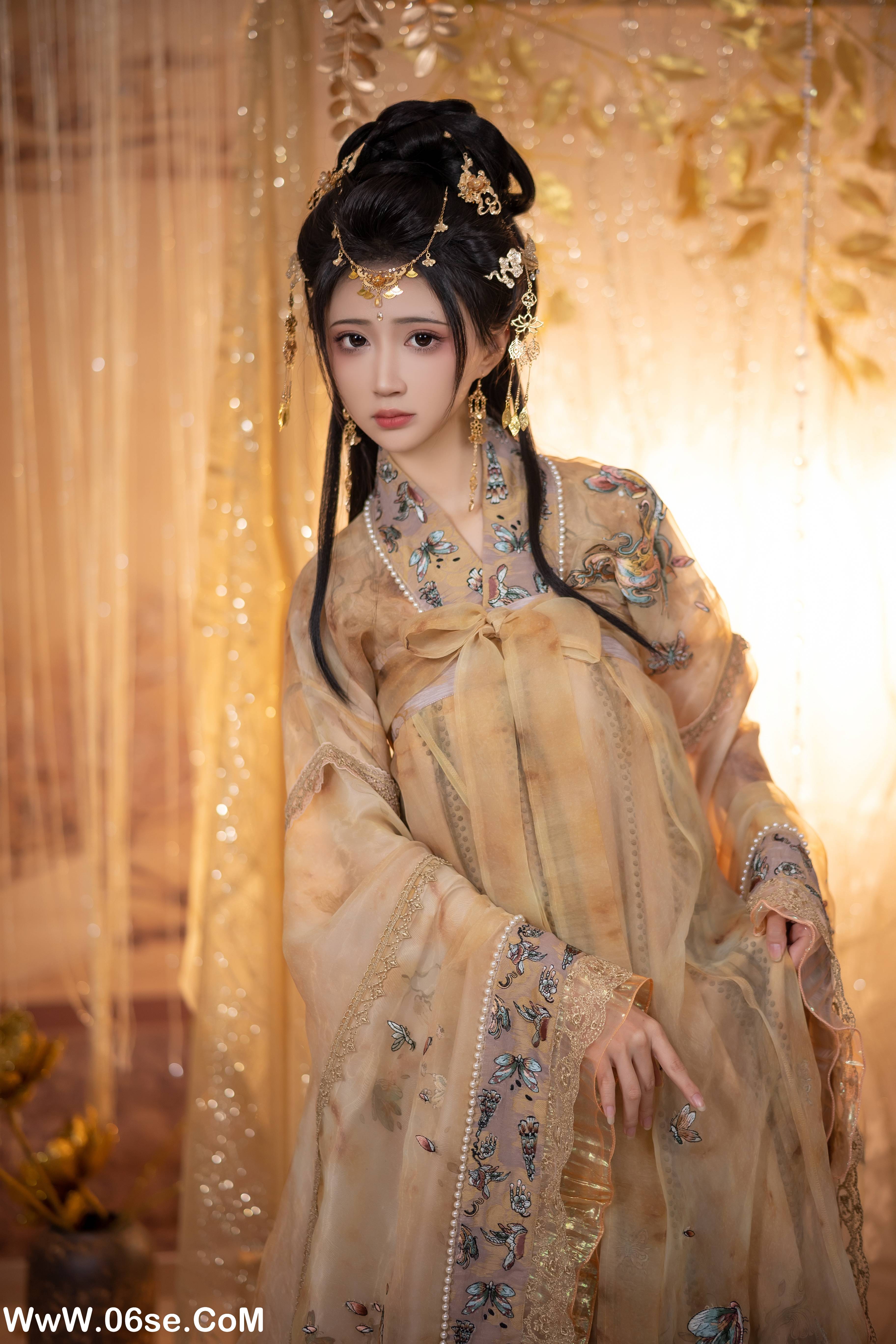 图片[19]-[YITUYU艺图语]2022.12.23 金陵月 -绮罗生的小苏苏-[27+1P／261MB]-六色网