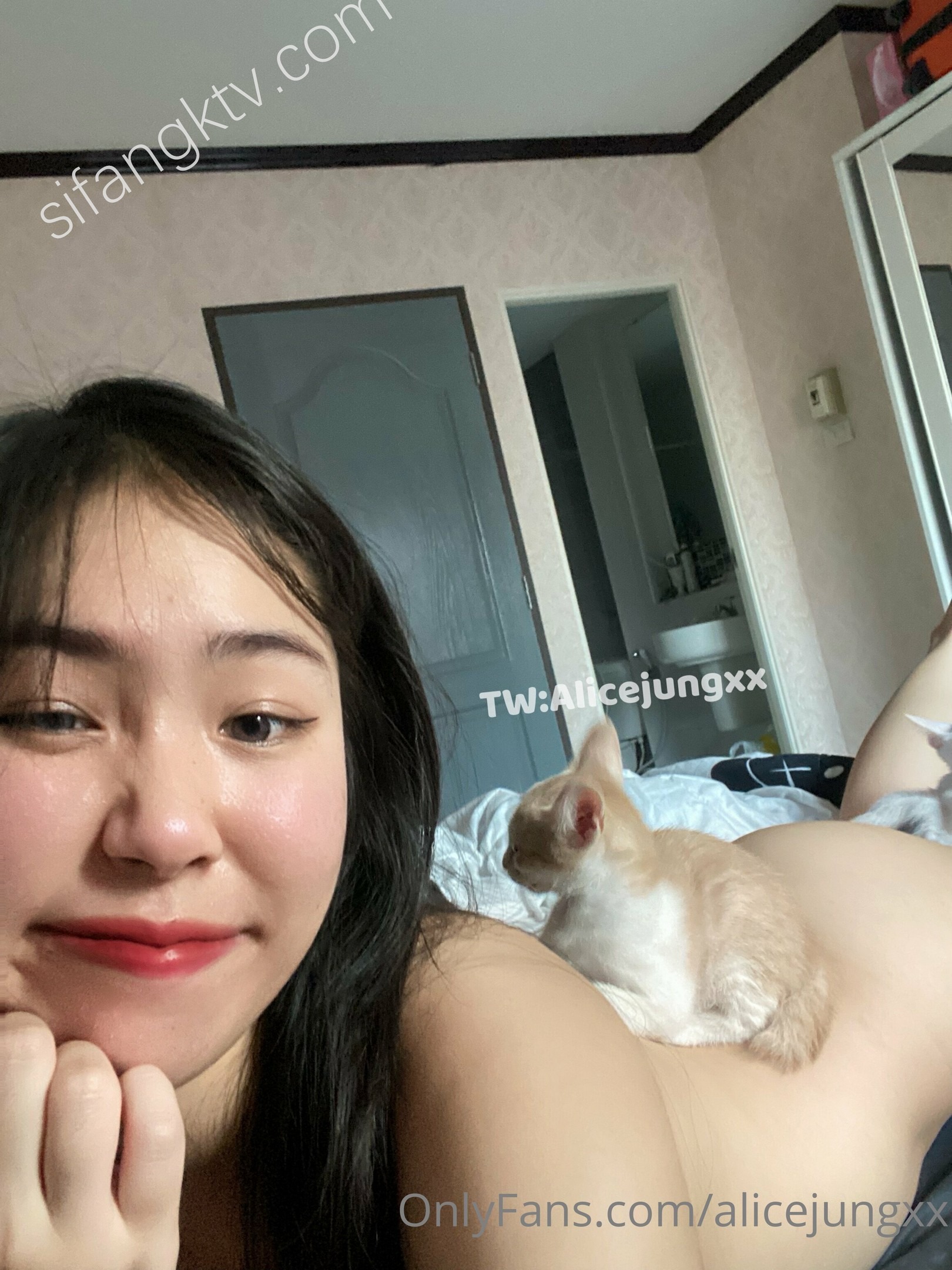 推特网红美女 - Alicejungxx 7