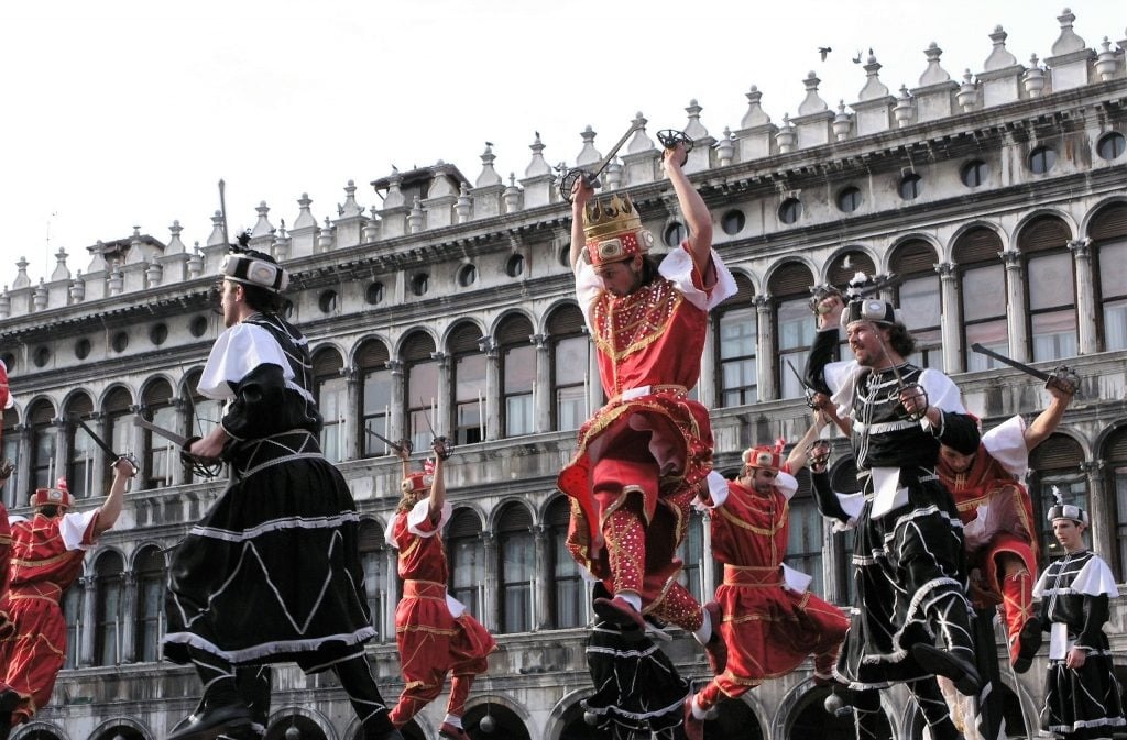 Народные традиции и музыка италии урок музыки