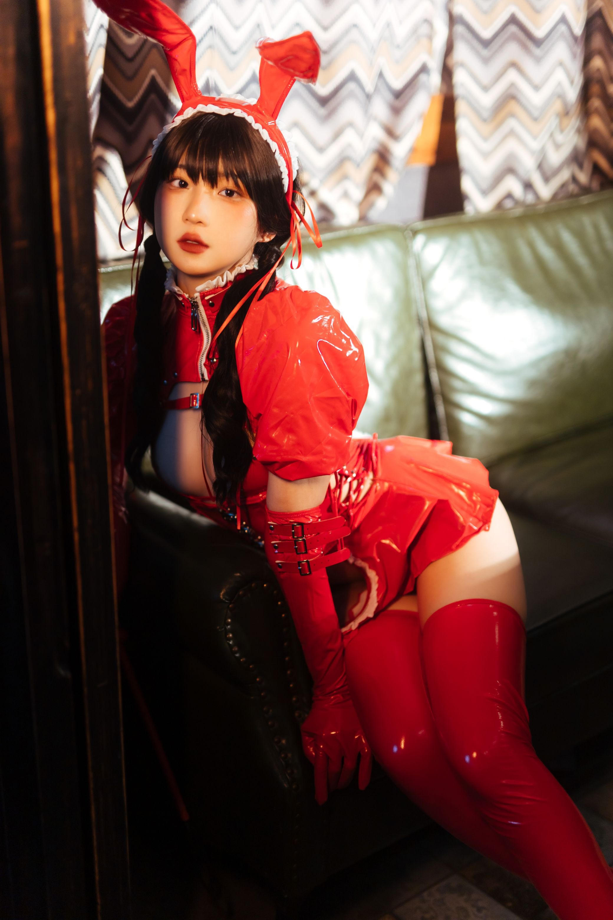 瓦斯塔亚小龙虾 兔女郎主题本 32