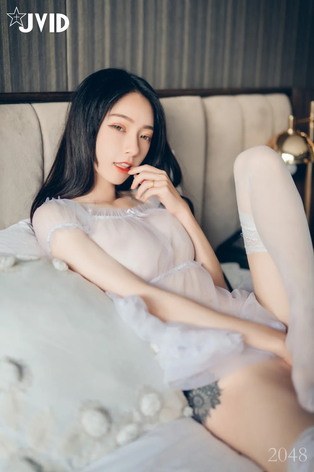 JVID精品 韩国女神飄飄 黑 超猛激凸遮不住 白 透透睡衣 不管怎樣的飄飄都好正啊!! Vol.02 22