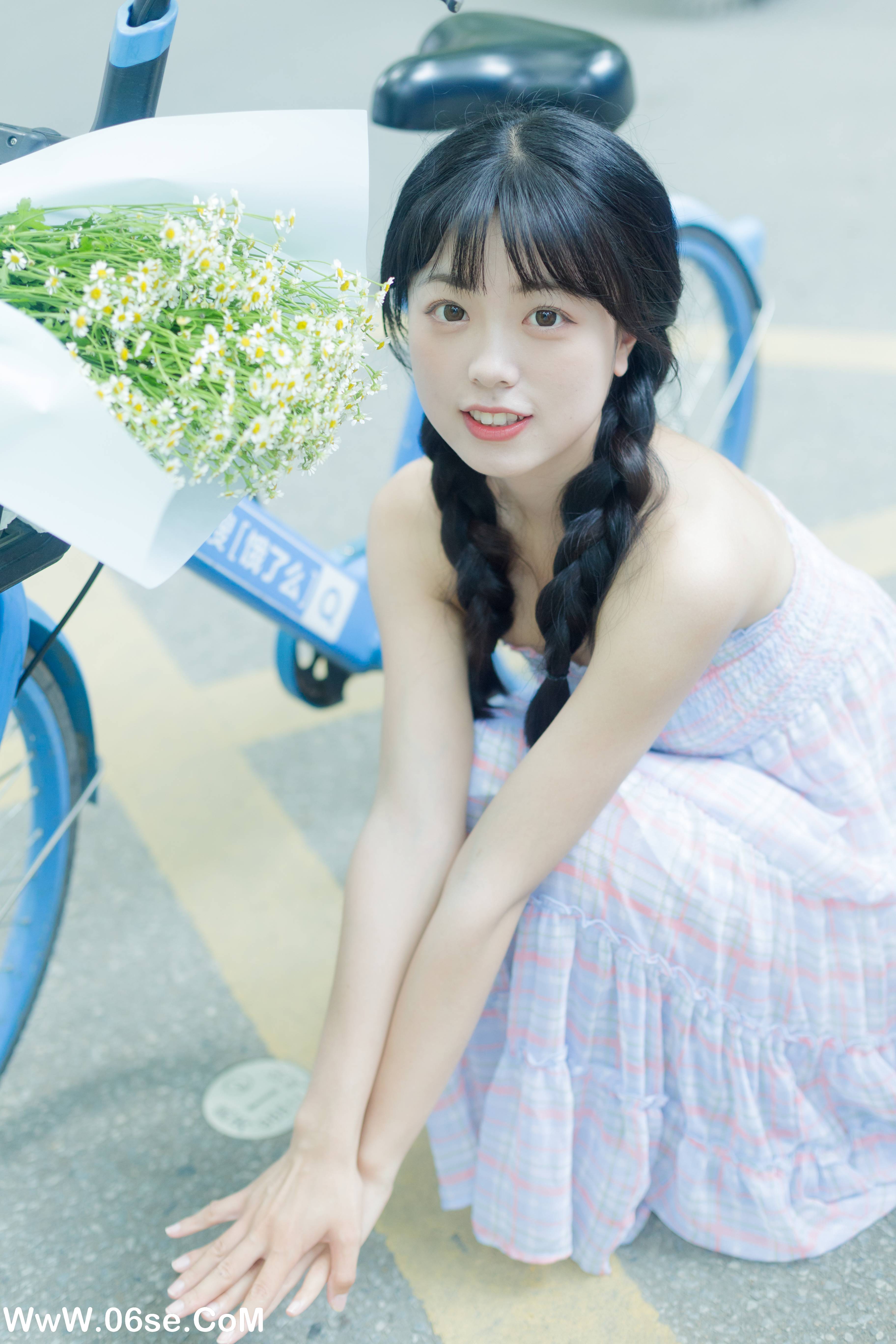 图片[17]-[YITUYU艺图语]2022.08.12 夏天是洋甘菊的气味 可爱泡泡呀[32+1P／265MB]-六色网