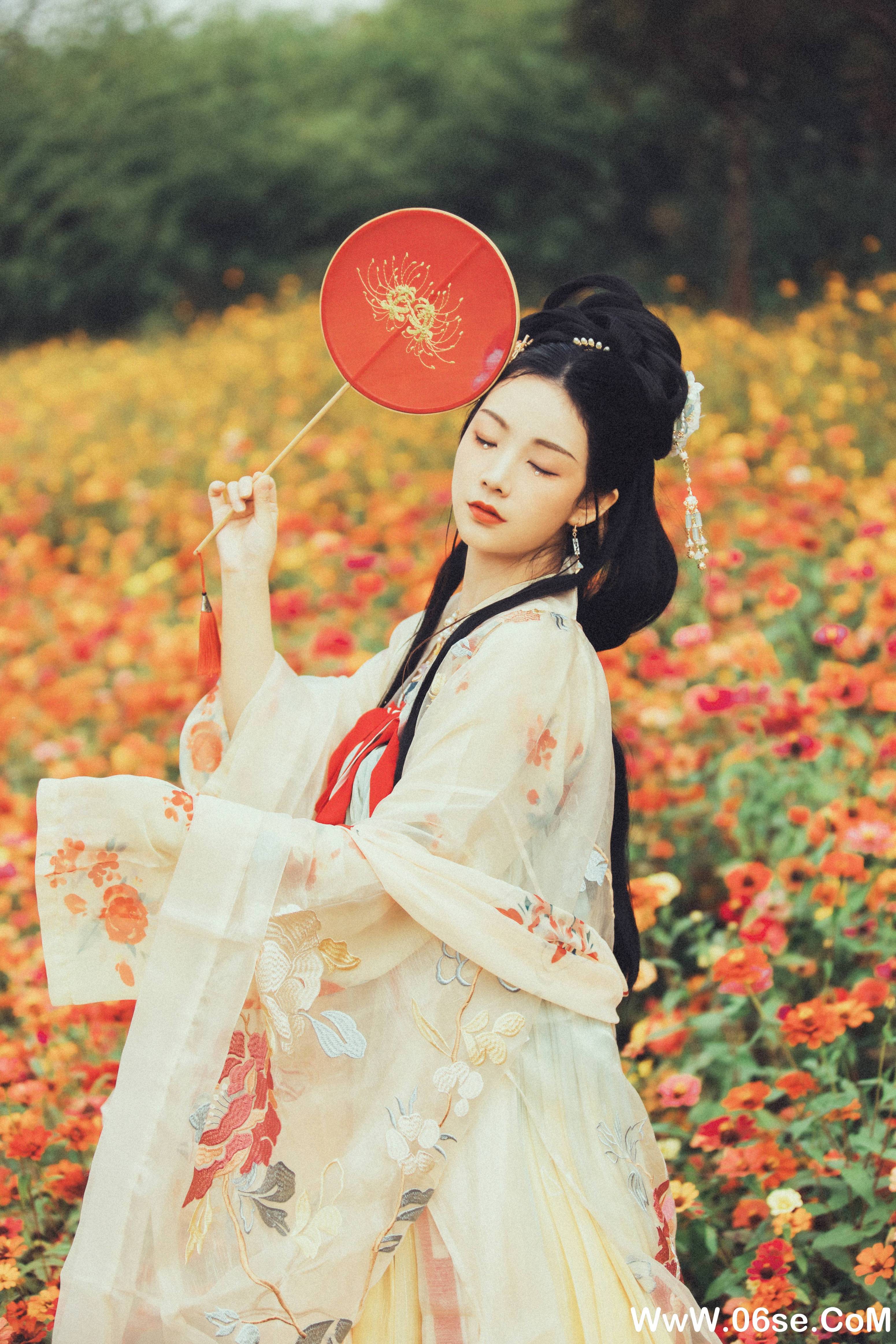 图片[8]-[YITUYU艺图语]2021.10.16 花期未央 Seven[37+1P／601MB]-六色网