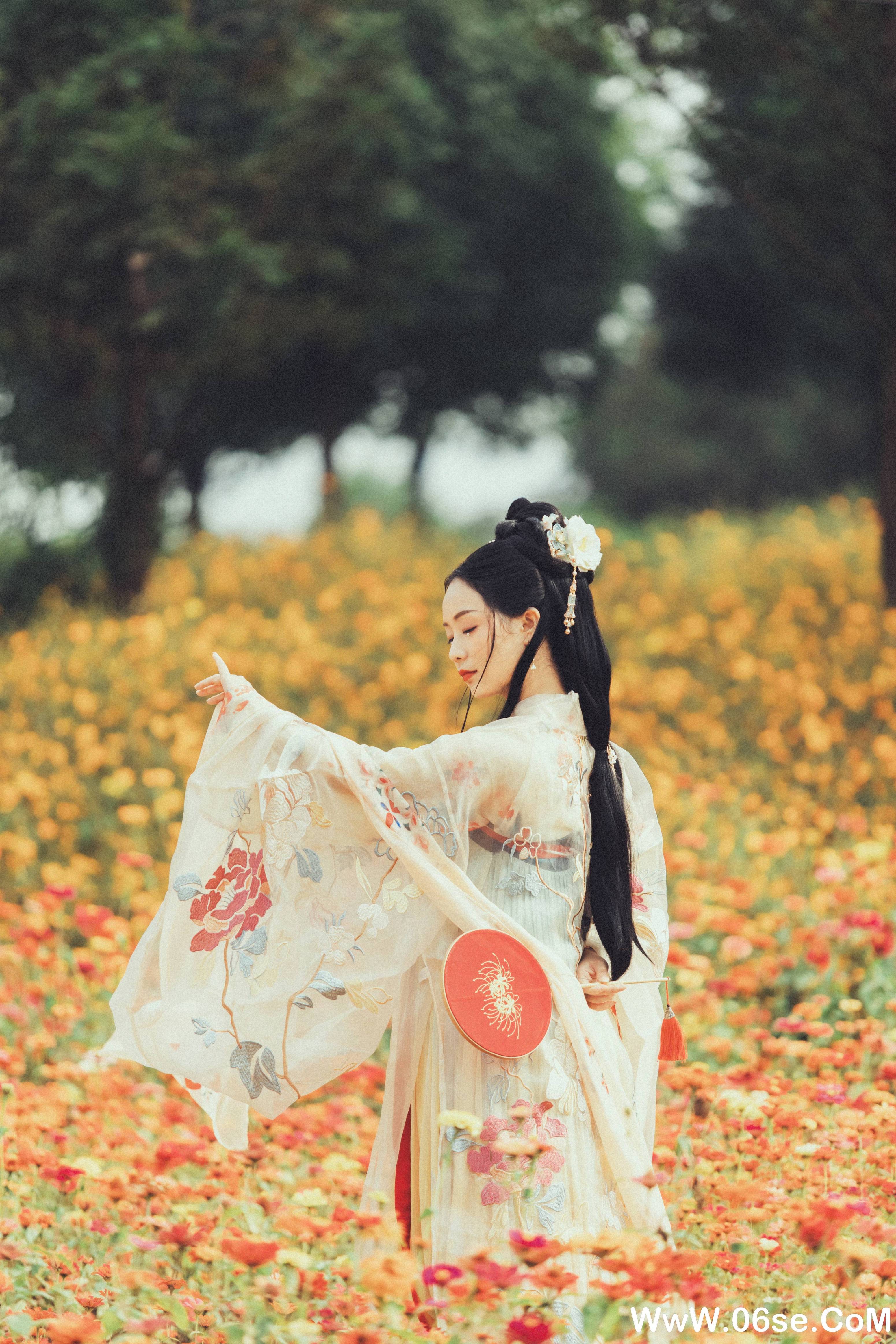 图片[21]-[YITUYU艺图语]2021.10.16 花期未央 Seven[37+1P／601MB]-六色网