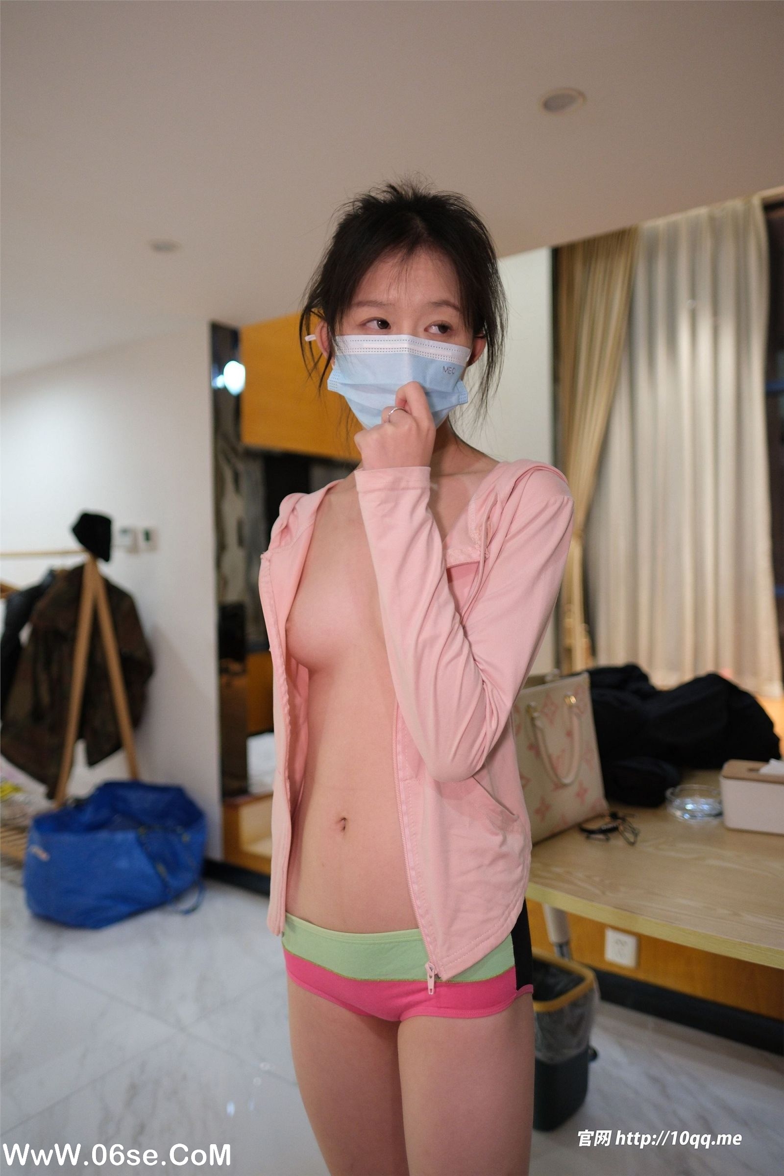 图片[40]-[ROSI写真]口罩系列 2024.02.06 NO.2795-六色网