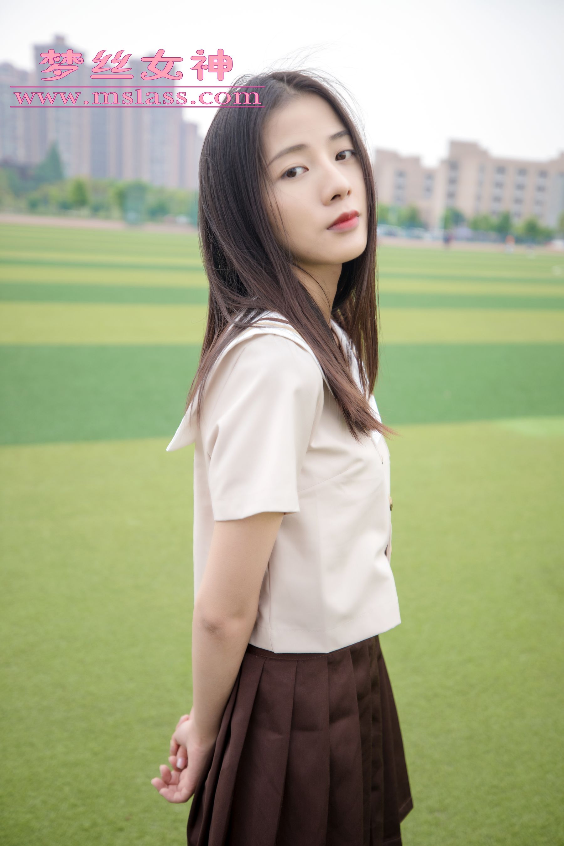 [梦丝女神MSLASS]_雪馨_学院的JK黑丝袜-写真图集共154P 1