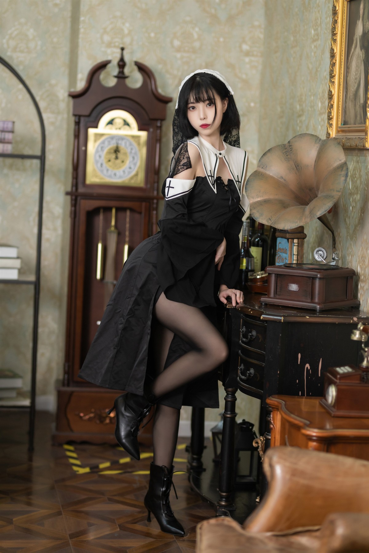 Cosplay 许岚 叁月life 暗黑修女 6