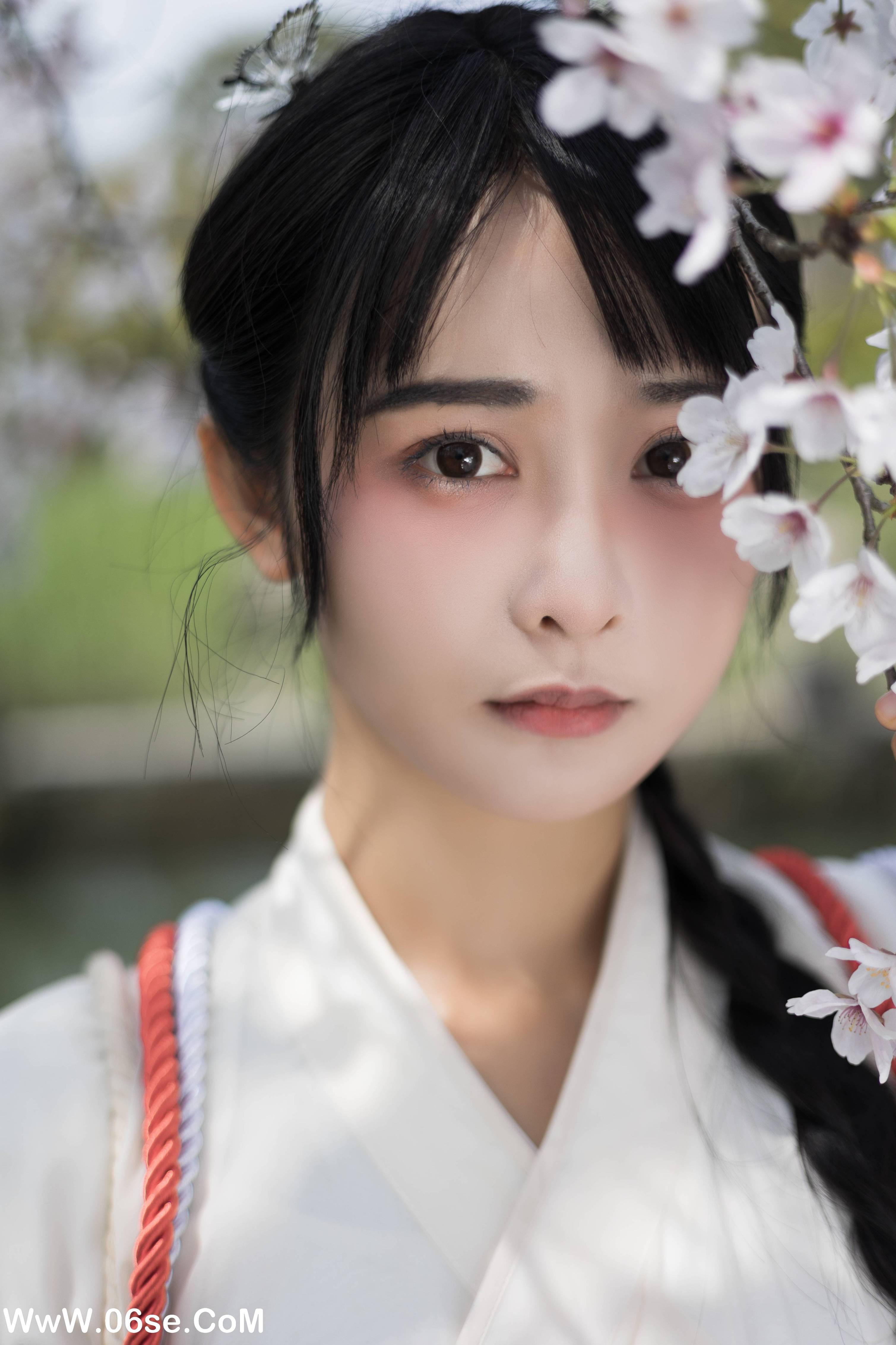 图片[6]-[YITUYU艺图语]2022.06.11 四月如你 杨馥羽[40P-441.55MB]-六色网