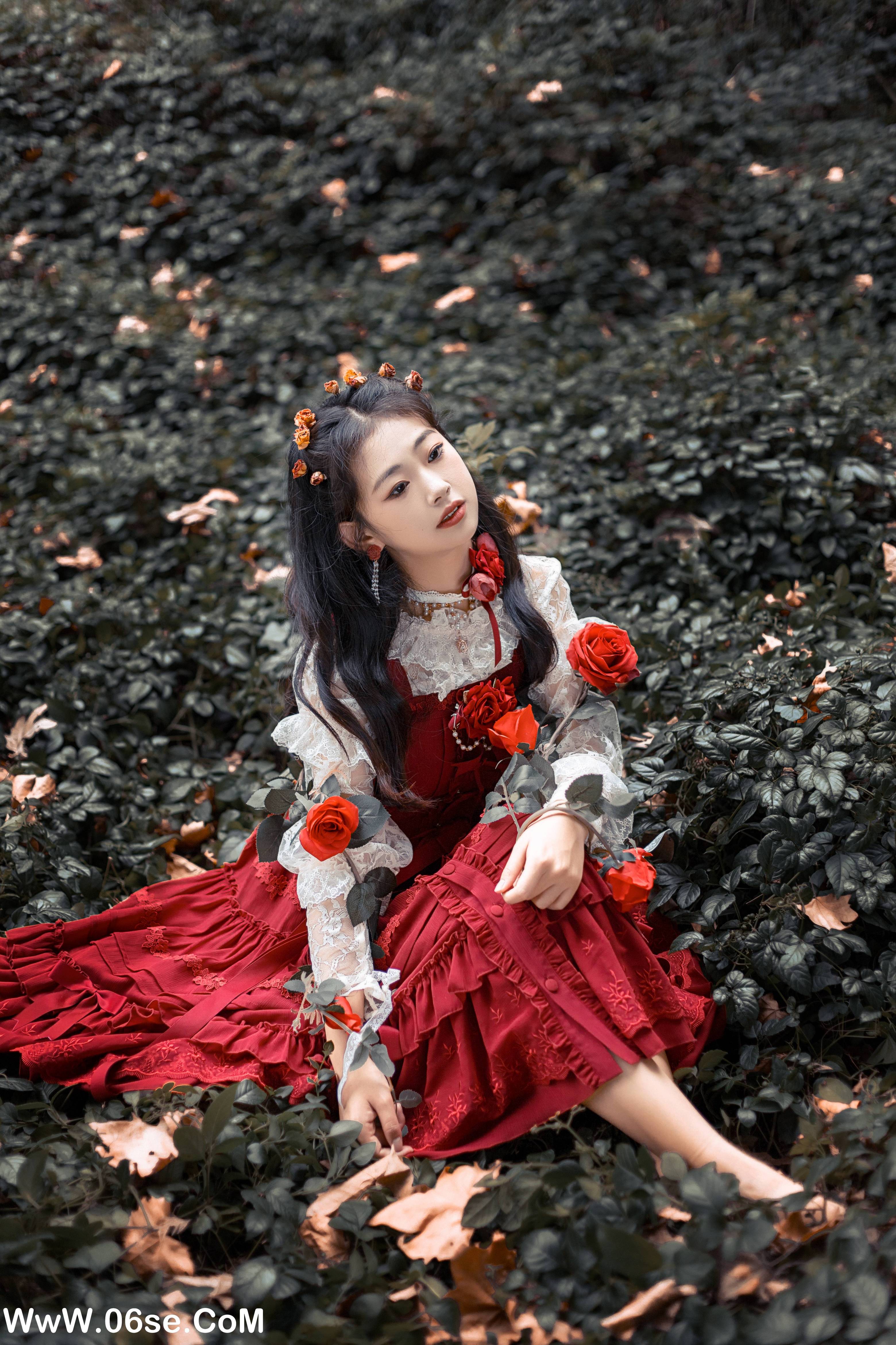 图片[5]-[YITUYU艺图语]2022.11.05 最后一朵玫瑰 ASOE[24+1P／404MB]-六色网