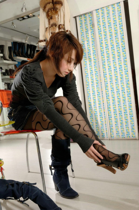 [Image: 14a42c1e941f3aa438f37.jpg]