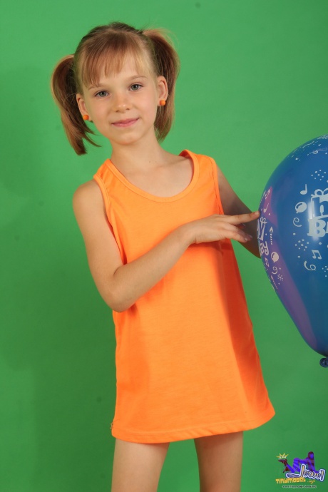 [Image: 14fb52747eb6a53902f2c.jpg]