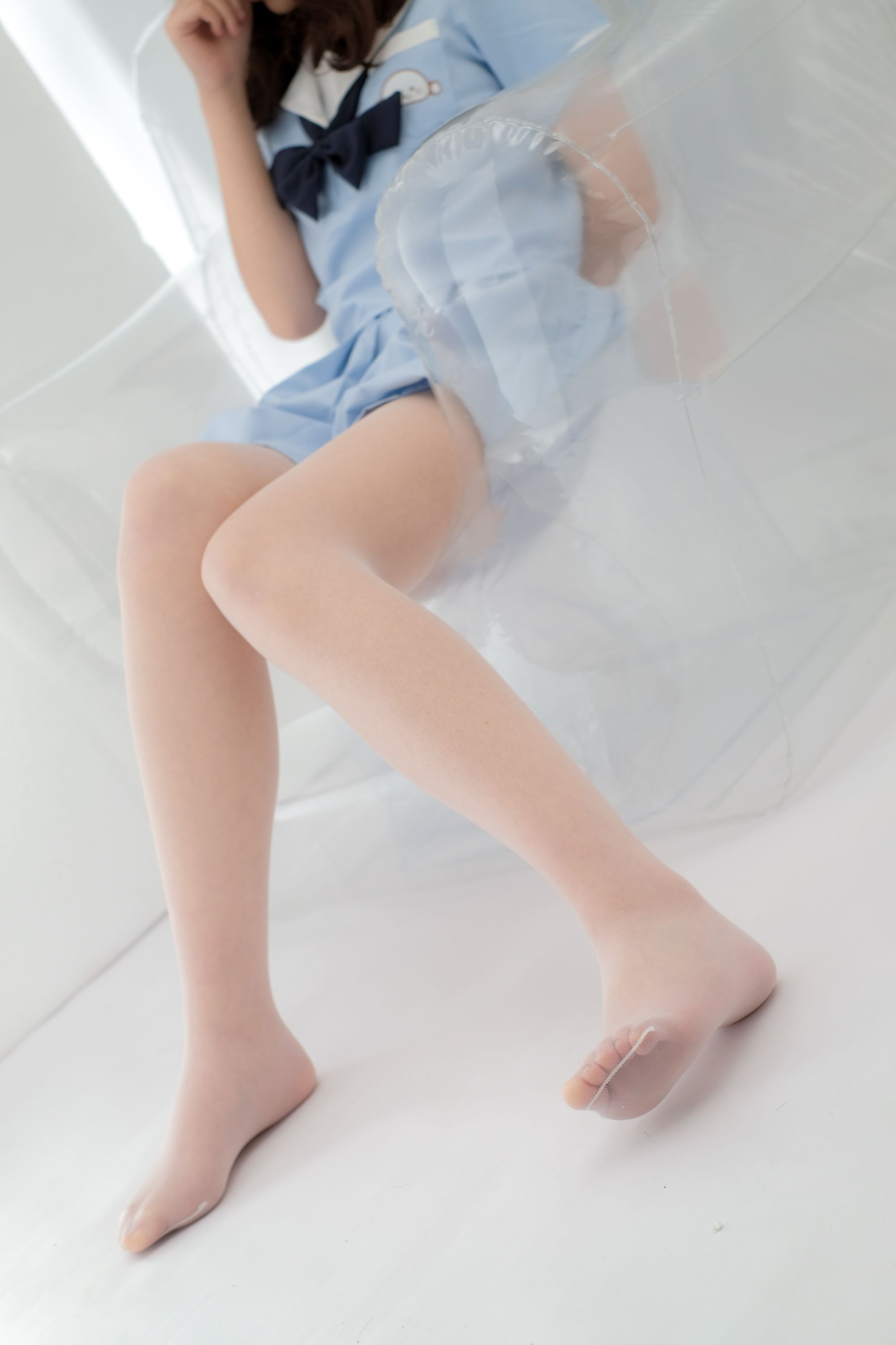 喵写真-[PR15-003] 肉丝美脚玩水瓶[69P1V] 43