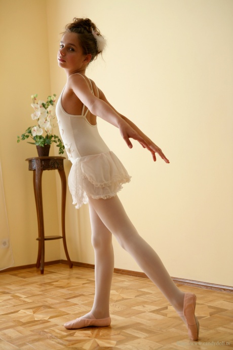 [Image: 1546facbeb9067ae93feb.jpg]