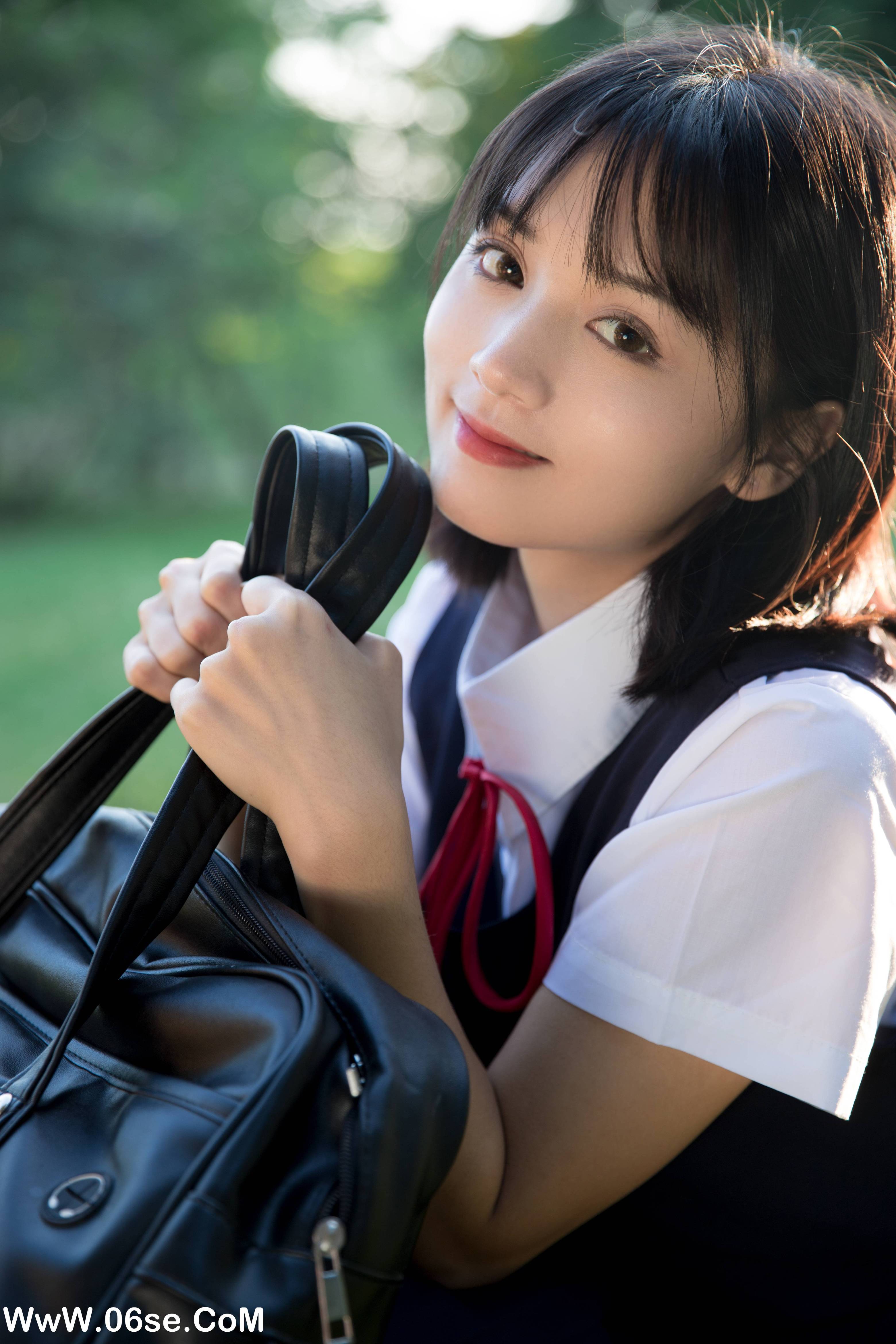 图片[32]-[YITUYU艺图语]2022.01.27 少女的心思 雨文[36+1P／504MB]-六色网