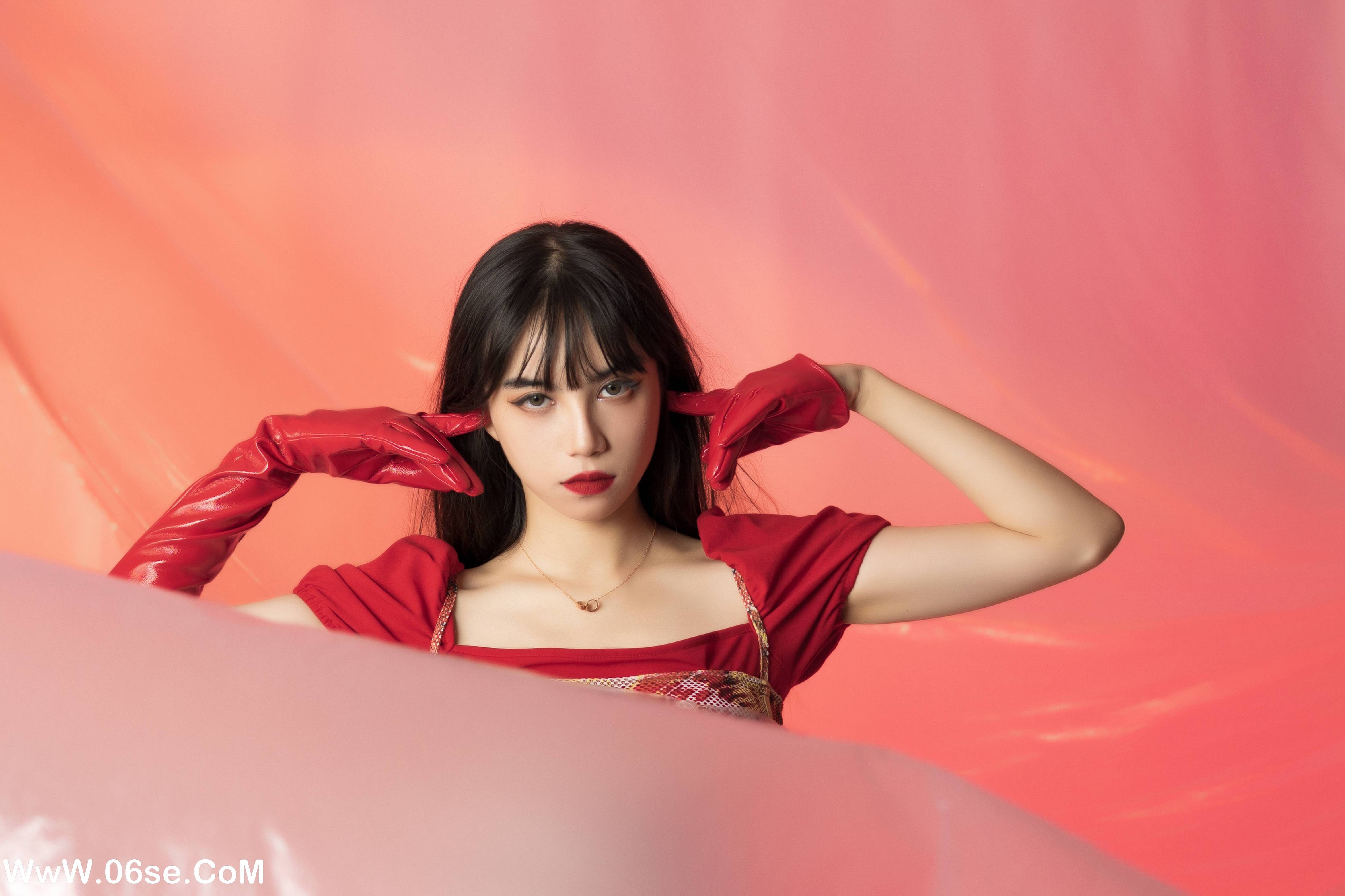 图片[23]-[YITUYU艺图语]2022.05.21 会跳舞的红手套 贰加六[26P-286.4 MB]-六色网