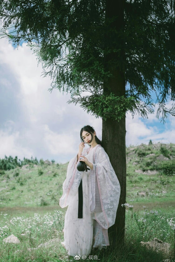 图片[97]-019 迷失幻境系列 – 第019期（汉服汉元素） [184P-293.36 MB]-六色网