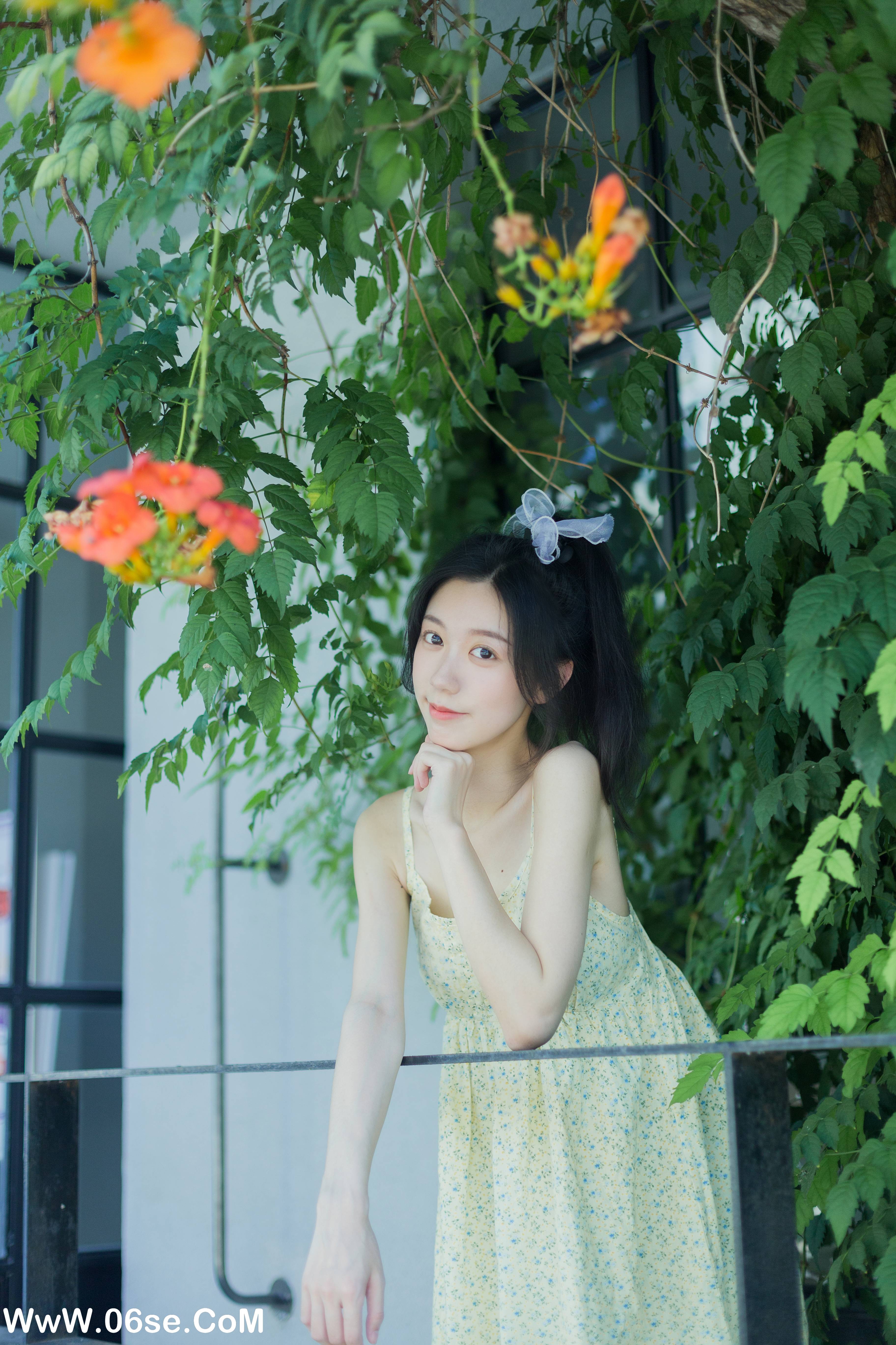 图片[8]-[YITUYU艺图语]2022.08.18 夏日凌霄 饲猫少女-[32+1P／311MB]-六色网