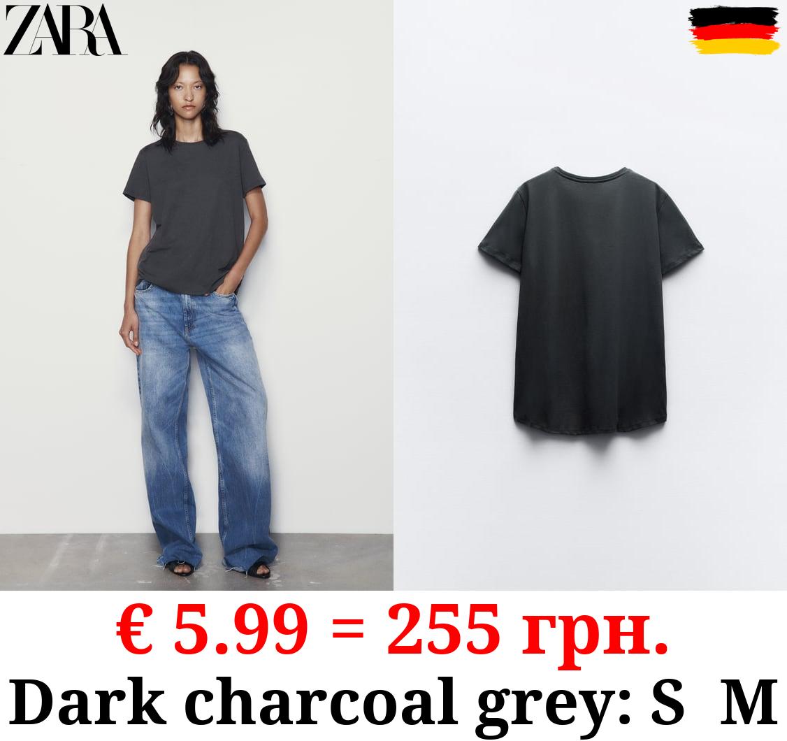 BASIC T-SHIRT WITH ASYMMETRIC HEM