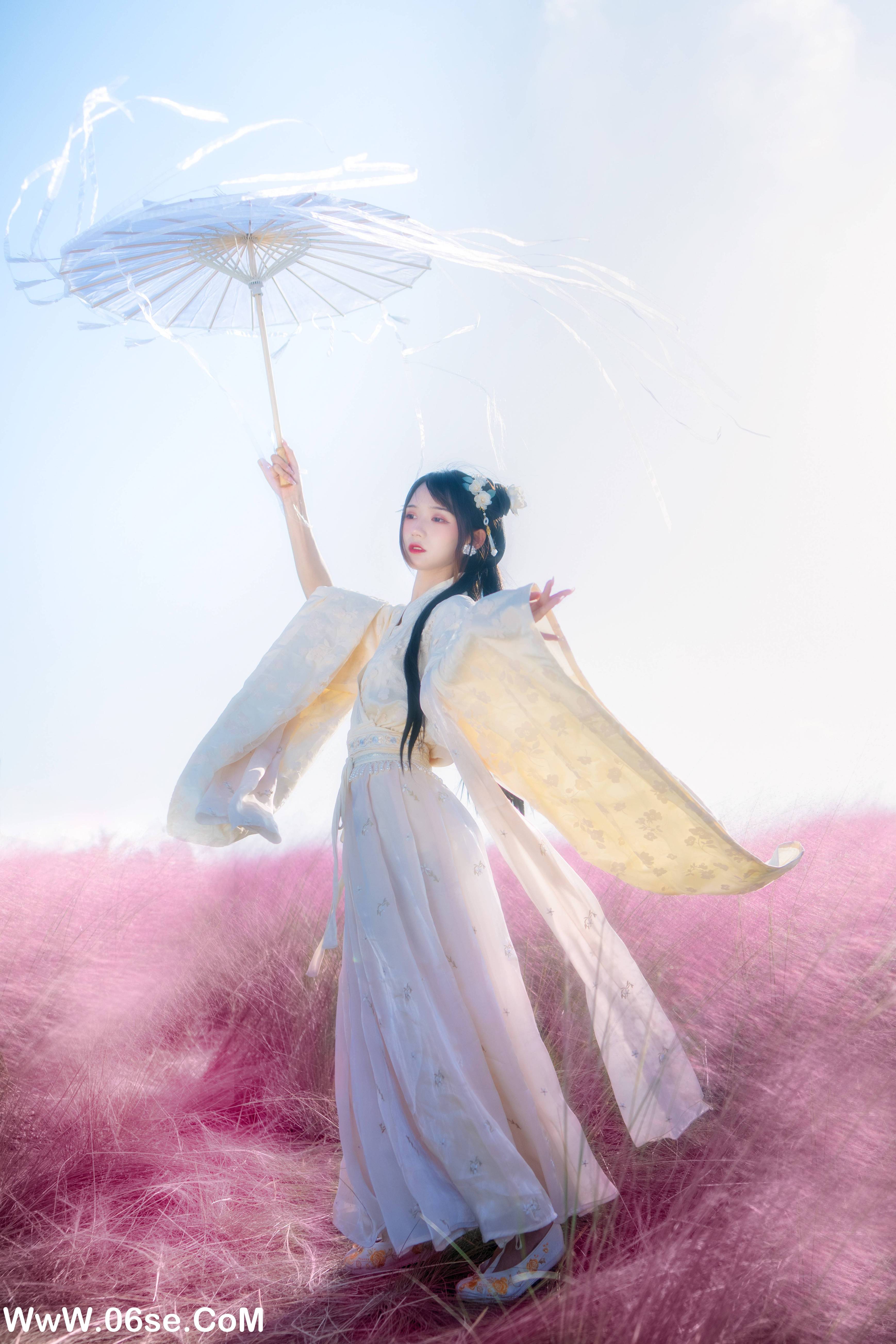图片[15]-[YITUYU艺图语]2022.06.27 粉草回忆 兔子Zzz不吃胡萝卜[22P-183.4M]-六色网
