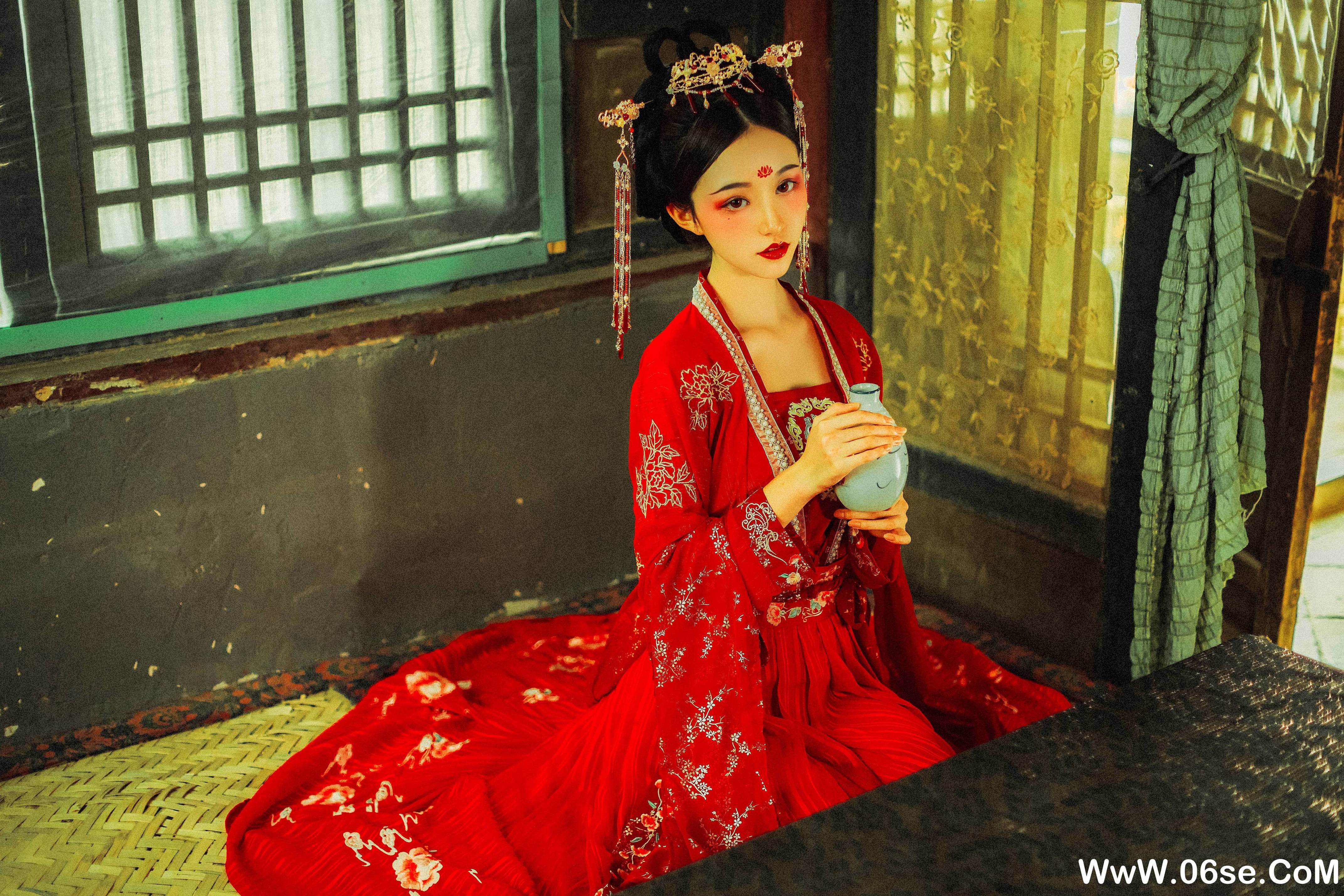 图片[17]-[YITUYU艺图语]2021.08.23 梦千年 沧霁桔梗[27+1P／875MB]-六色网