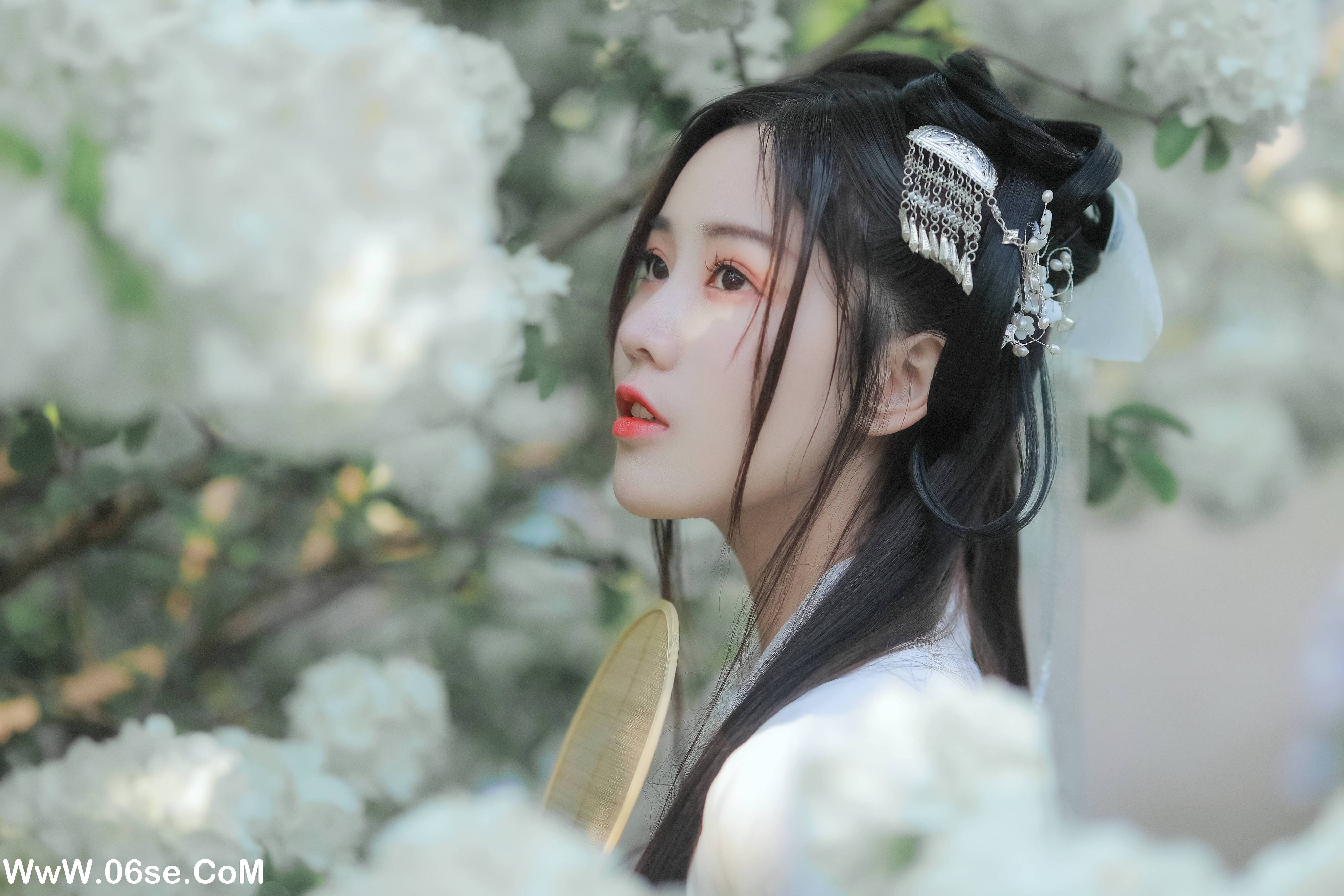 图片[4]-[YITUYU艺图语]2022.05.20 紫荆花开 若希icy[23P-614.49 MB]-六色网