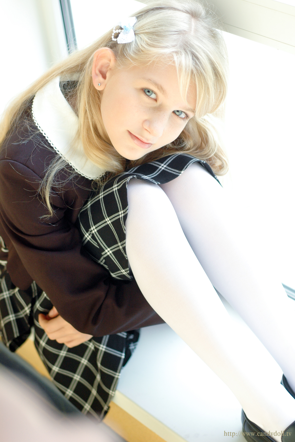 [Image: 17159ec9299338f5e3501.jpg]
