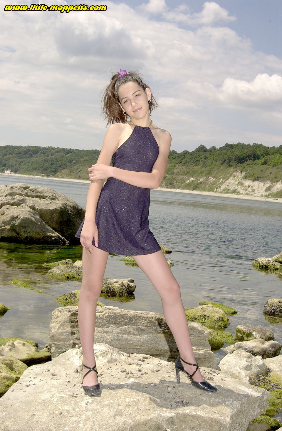 [Image: 1749043e3ff6e77f77e85.jpg]