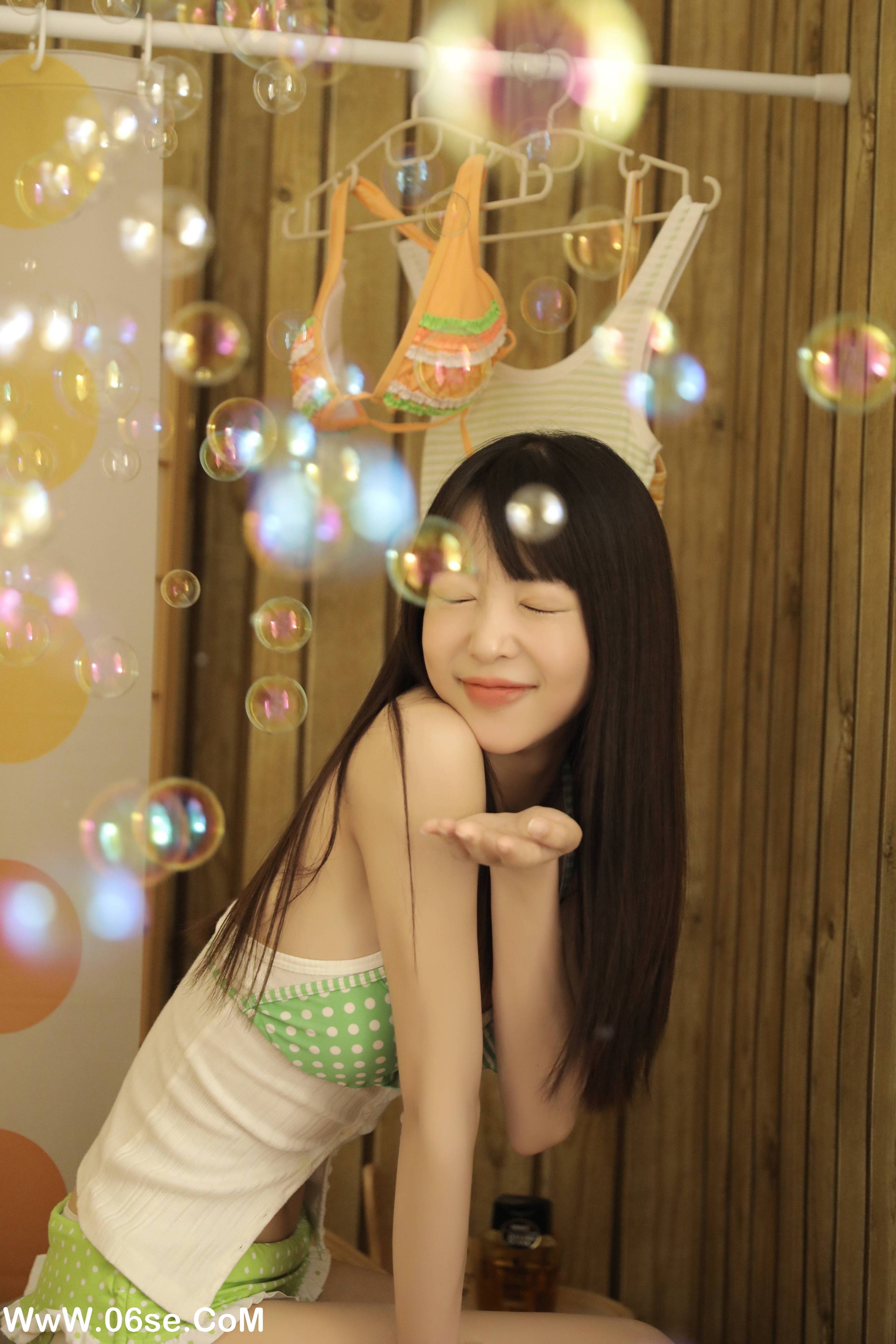 图片[17]-[YITUYU艺图语]2022.08.14 一起过夏天 ss_田爽[43+1P／406MB]-六色网