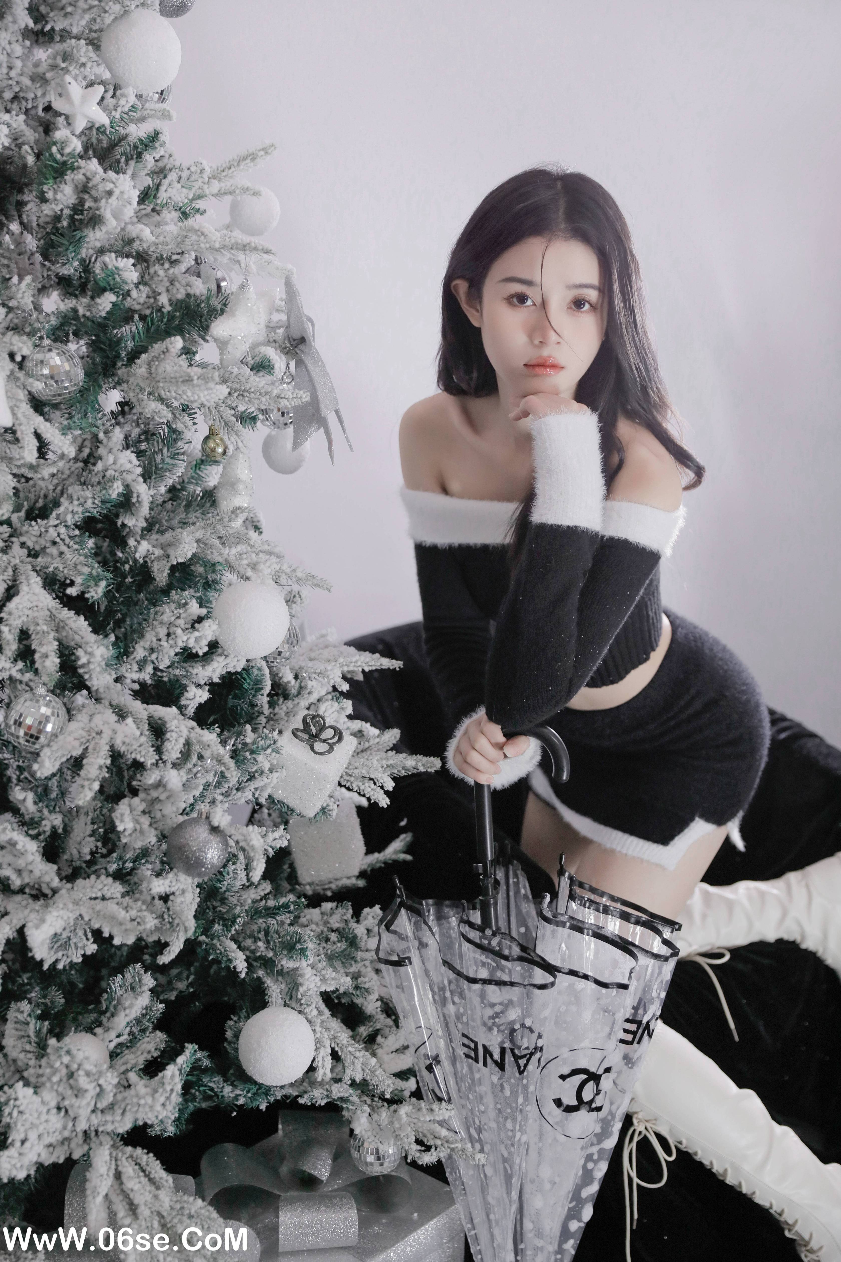 图片[24]-[YITUYU艺图语]2022.12.11 圣诞少女 馨瑶XINYAO[24+1P／301MB]-六色网