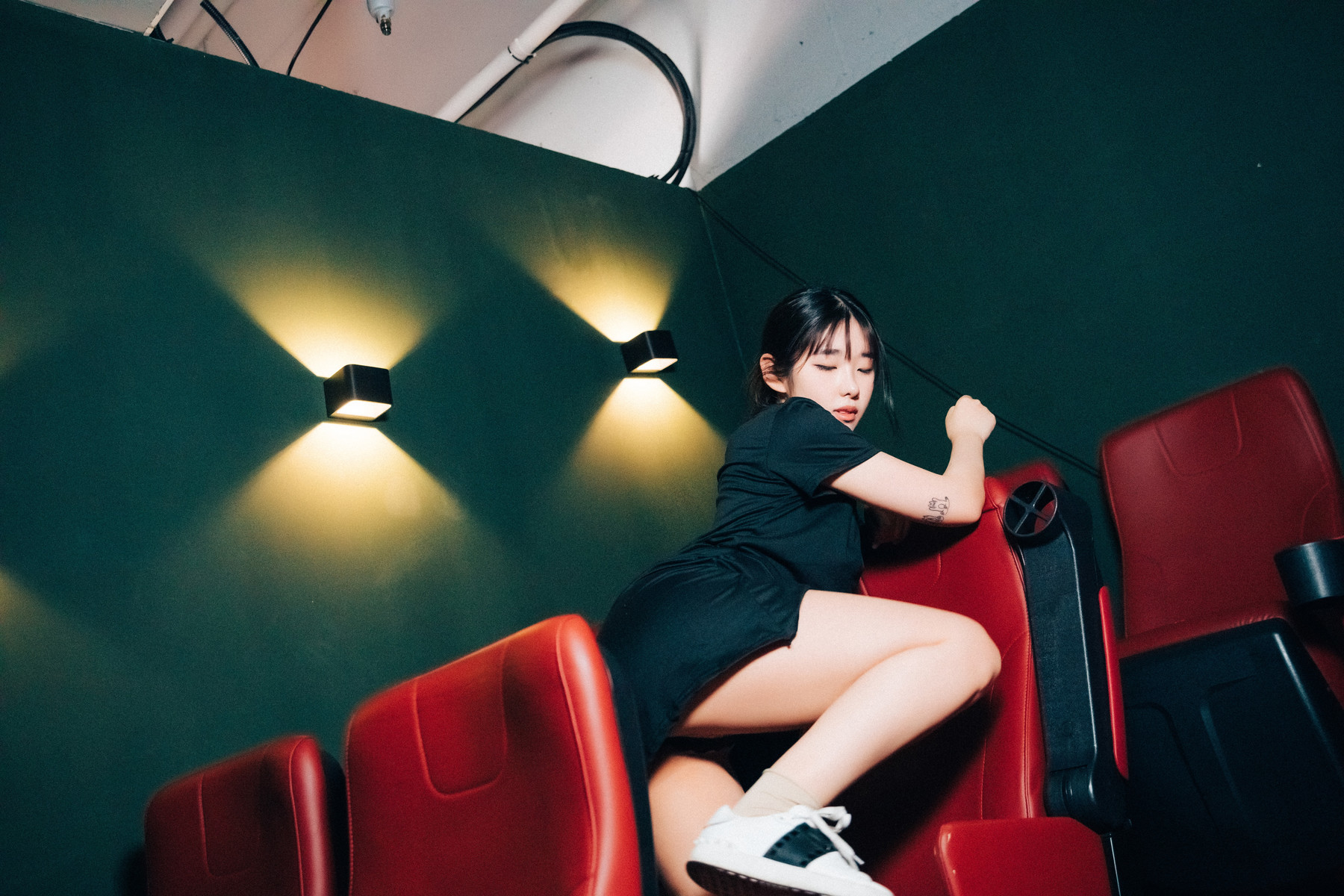 Sonson 손손, [Loozy] Cinema Girl (+S.Ver) Set.01 51