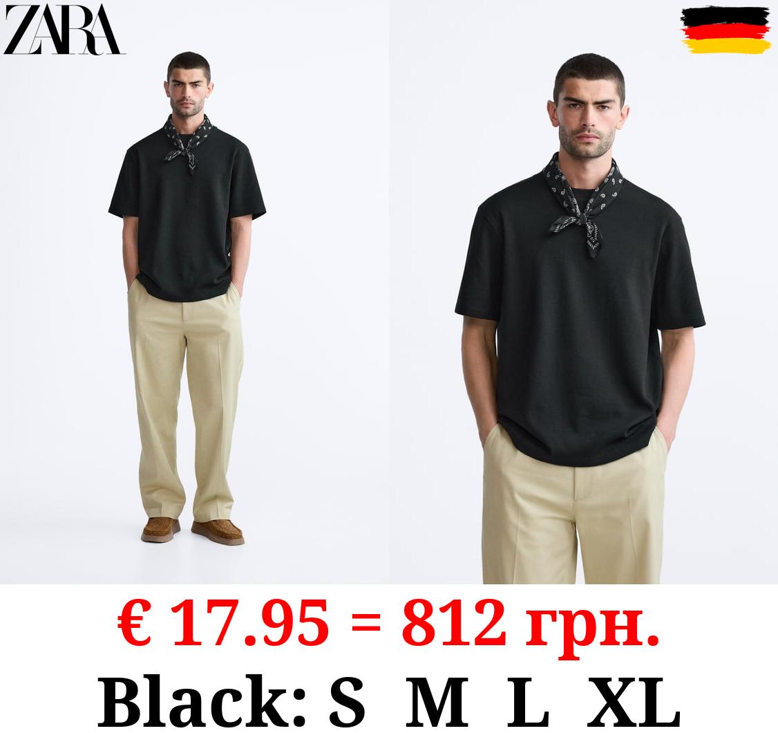 TEXTURED JACQUARD T-SHIRT