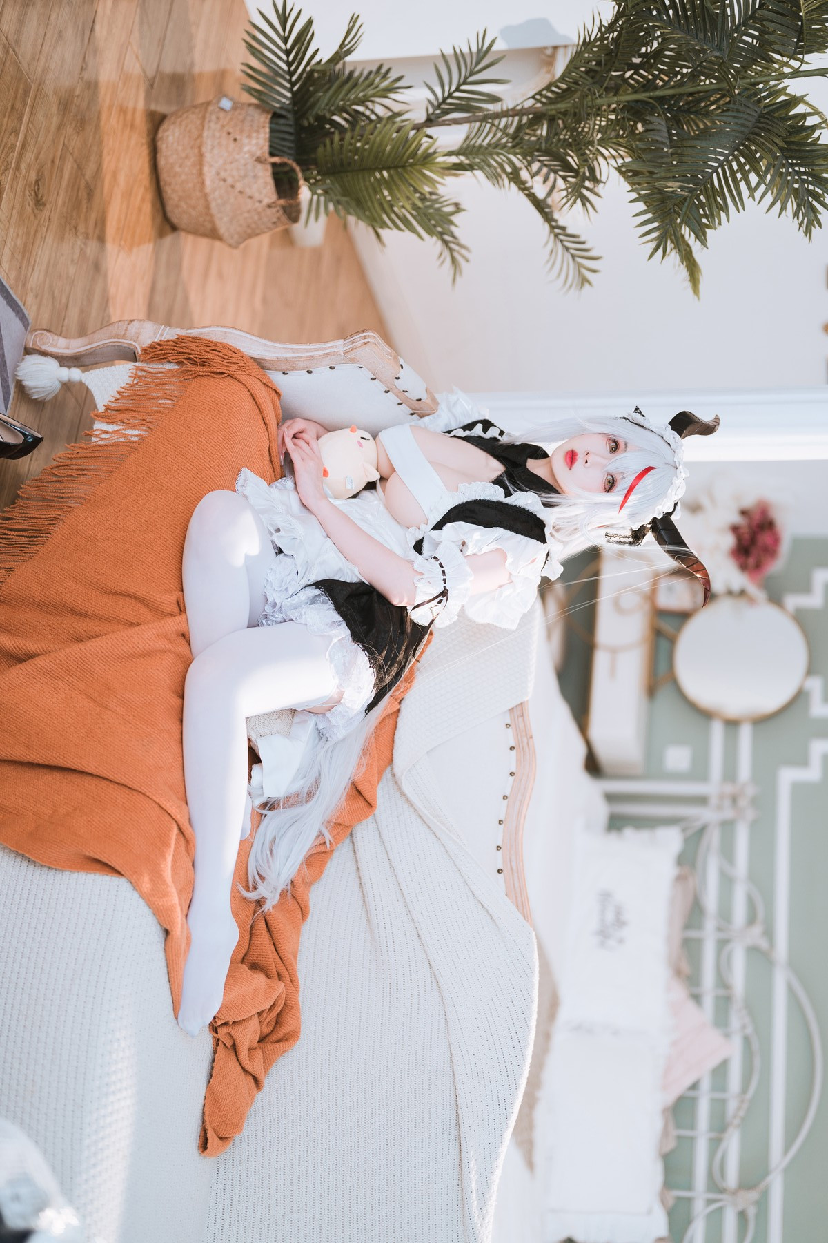 Cosplay rioko凉凉子 妄想航线 港区的龙女仆 1