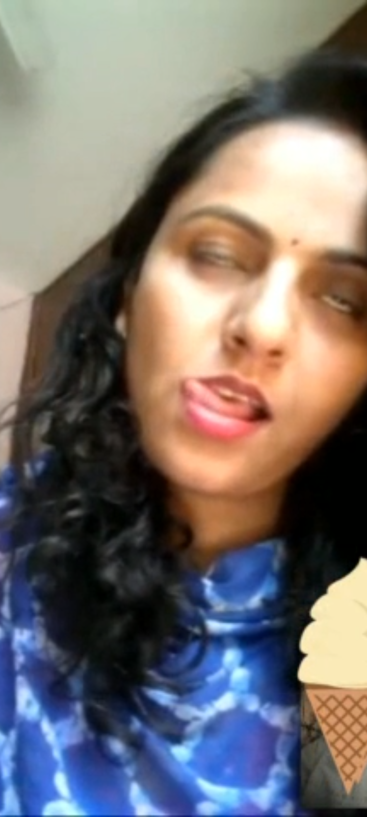 Beautiful cute paki bhabi showing boobs on video call