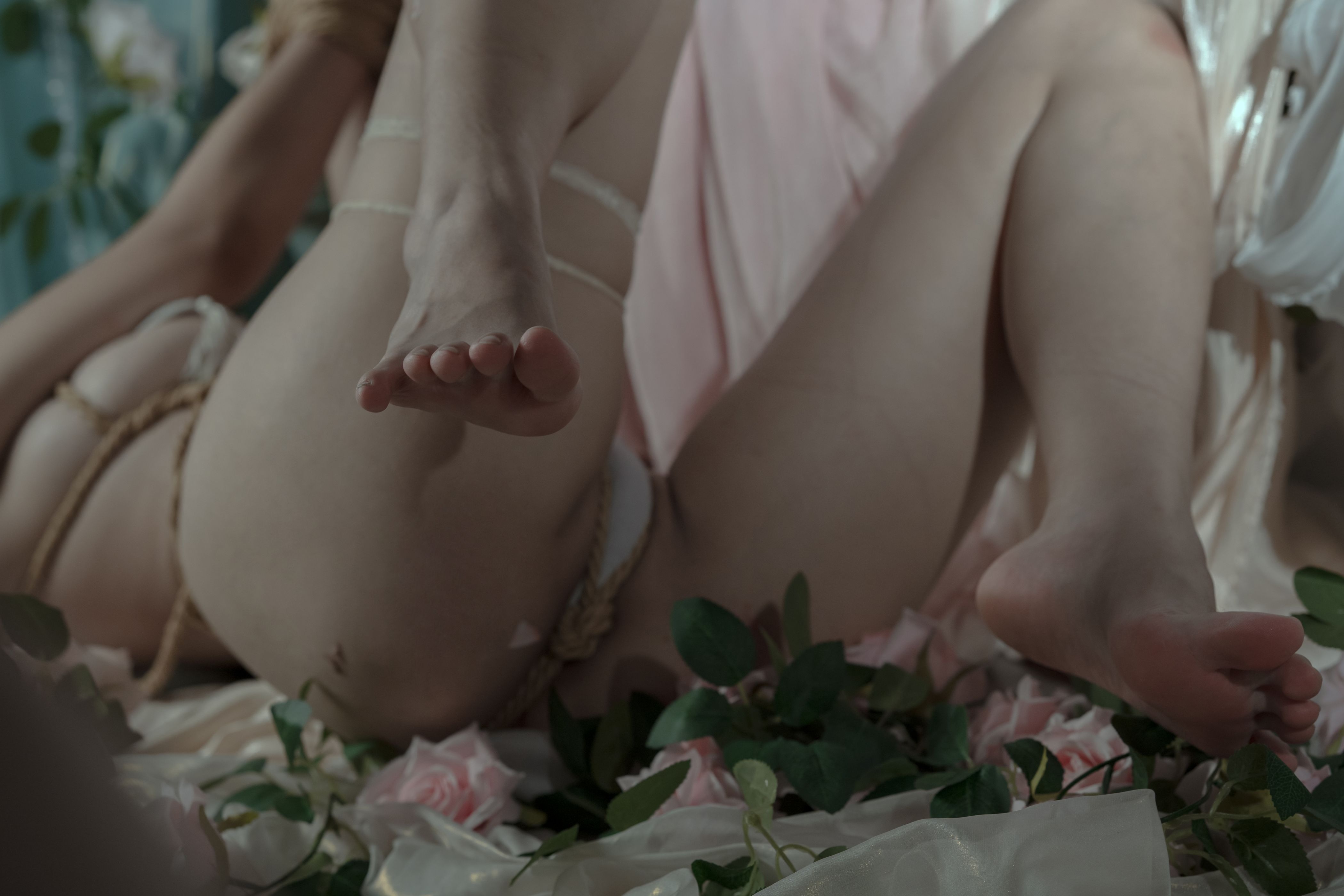 云溪溪 - 奶桃 玫瑰绳艺 [50P1V-933MB] 44