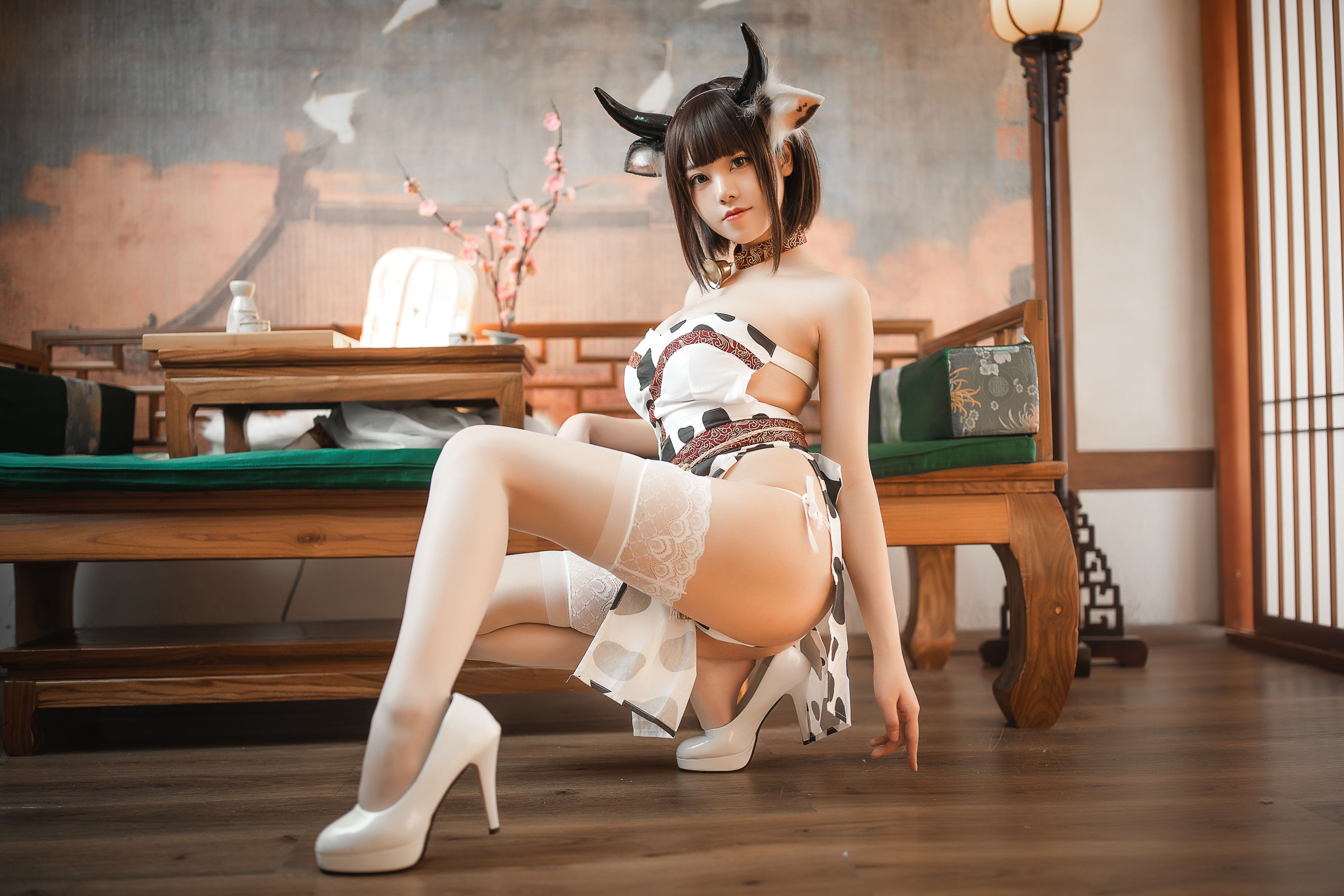 蜜汁猫裘 - 奶牛 [50P-880MB] 19
