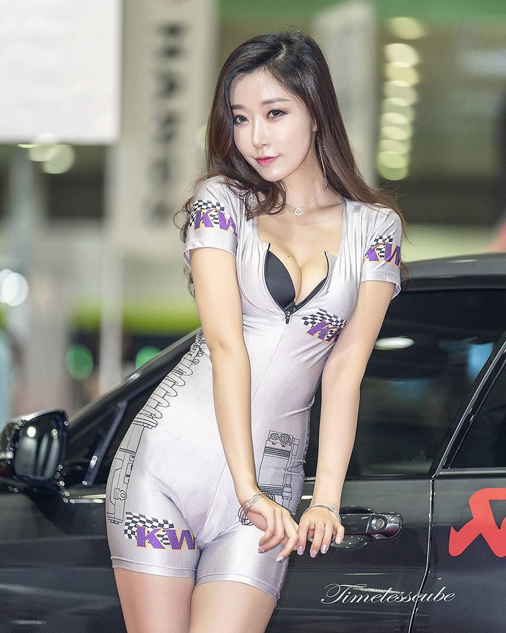 [Image: 18007aeb44633ff2fb6d4.jpg]