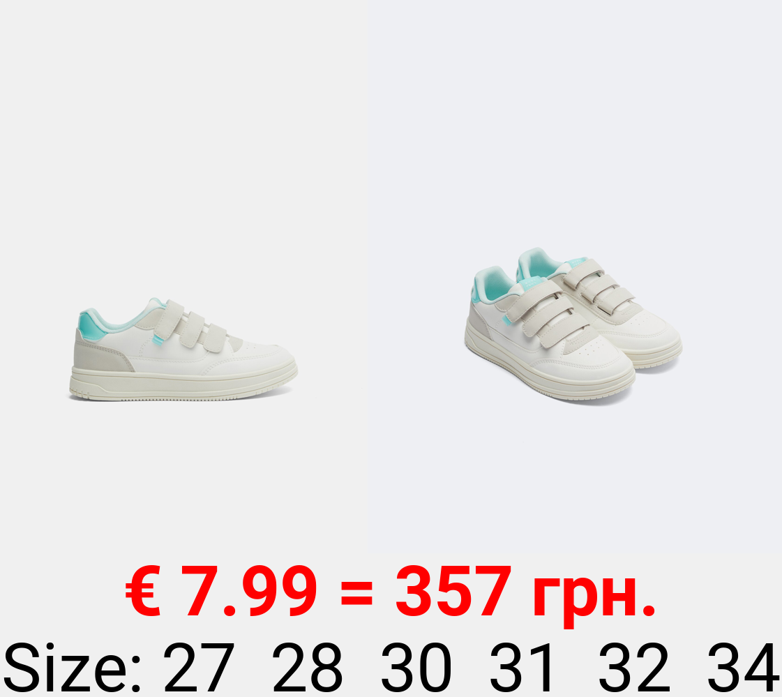 Sneakers with vinyl detail