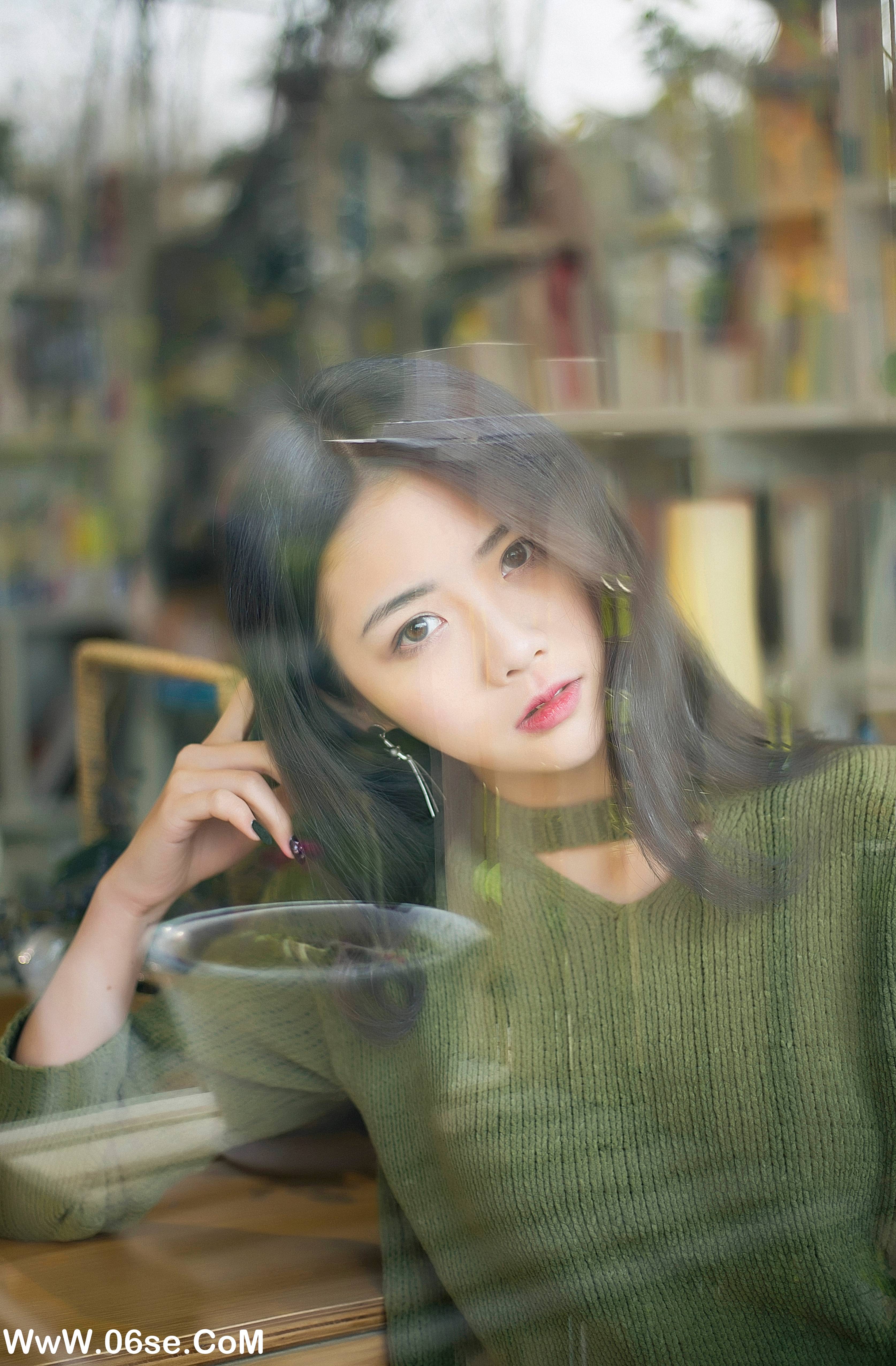 图片[17]-[YITUYU艺图语]2022.06.24 无声温暖 方园[22P-308.6M]-六色网