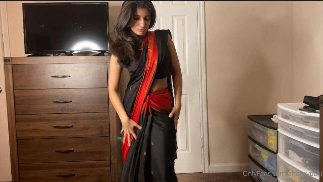 Ahornypaki Fully Nde Saree Stripping 0nlyfans Pakistani Model – Telegraph