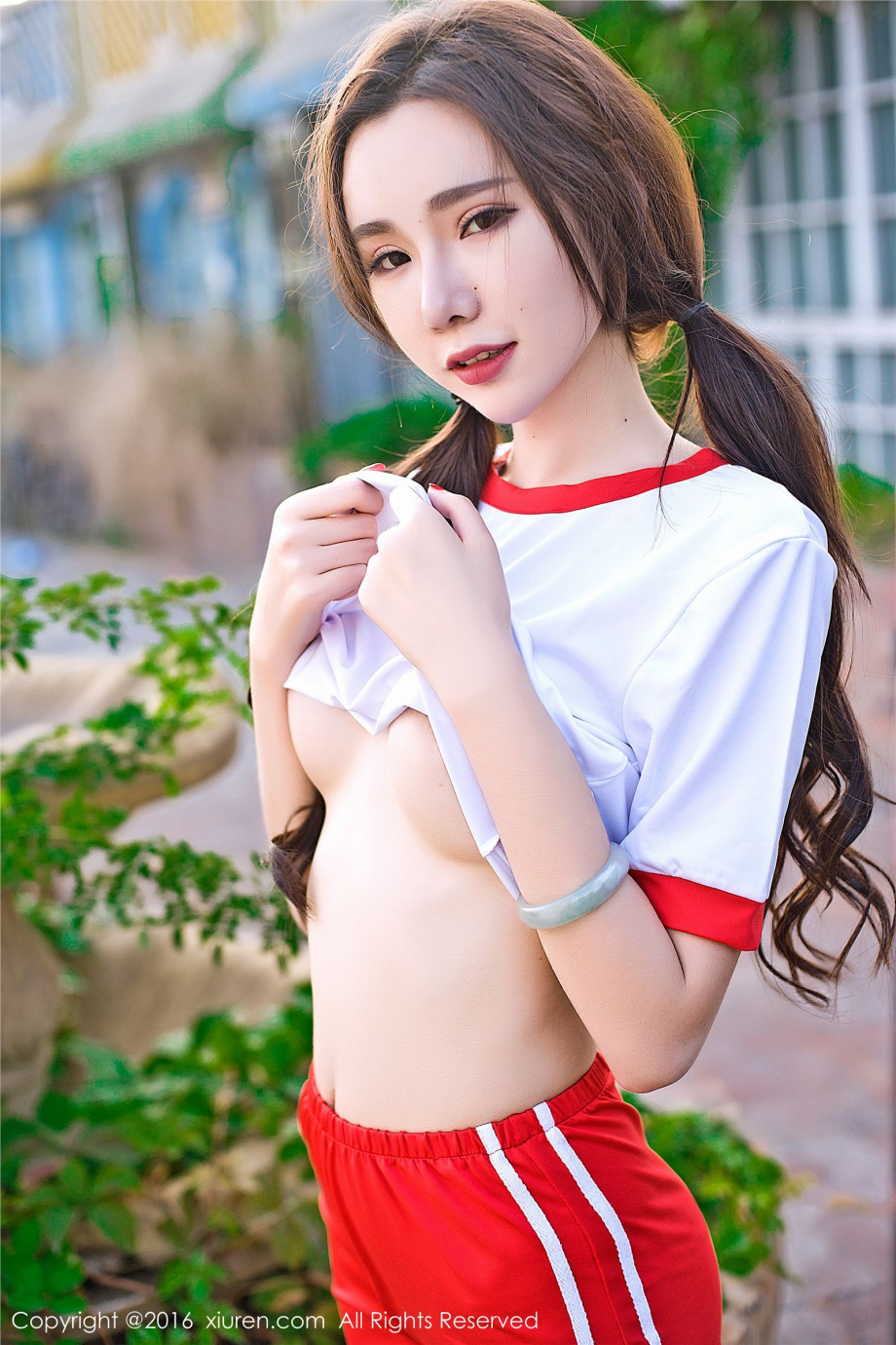 [Image: 18ab25b7be5c7f2b42c0e.jpg]