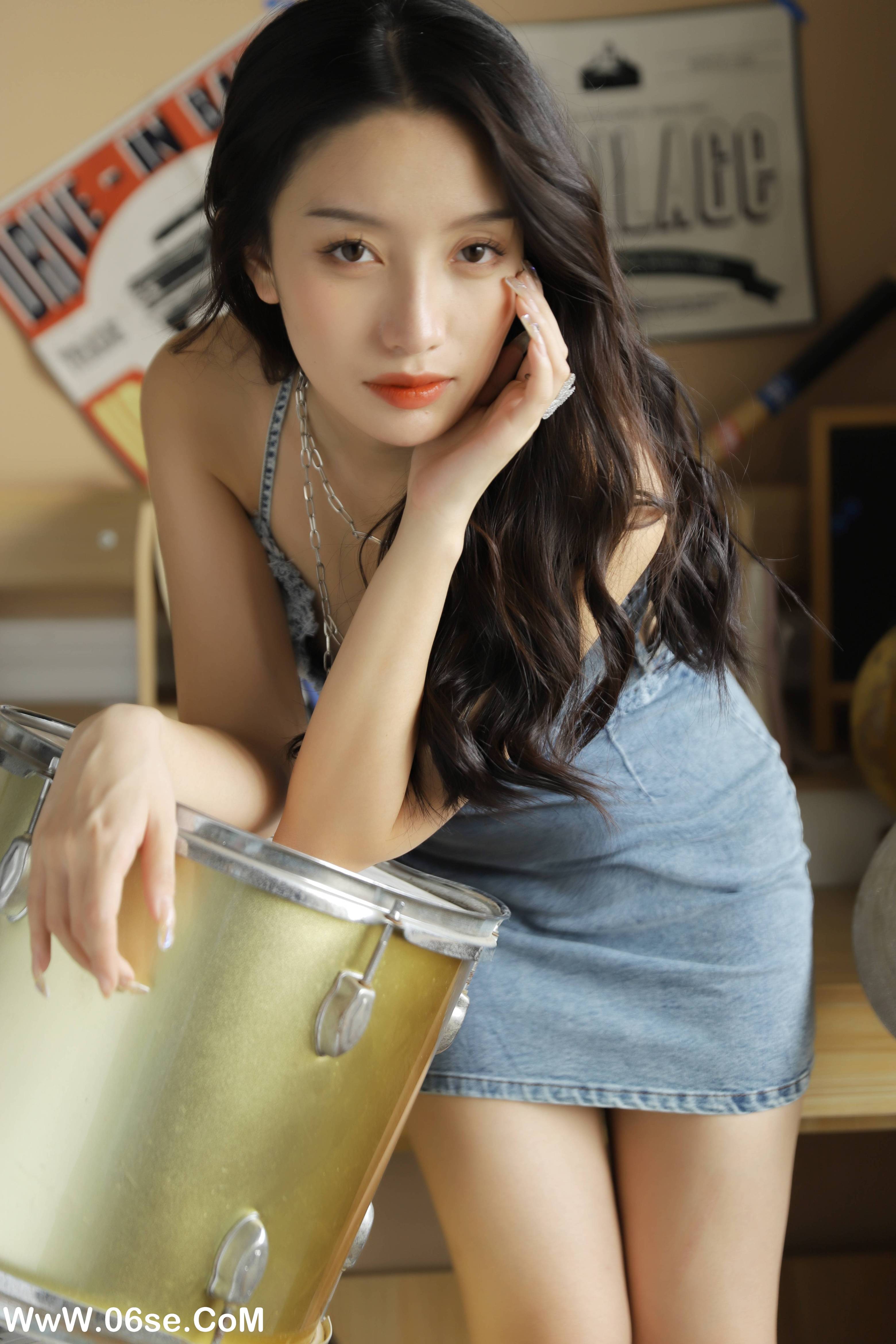 图片[21]-[YITUYU艺图语]2022.11.06 流浪鼓手 柠萌婧啊[35+1P／307MB]-六色网