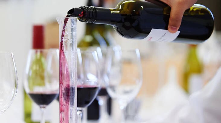 В МГУ создают систему для проверки подлинности российских вин