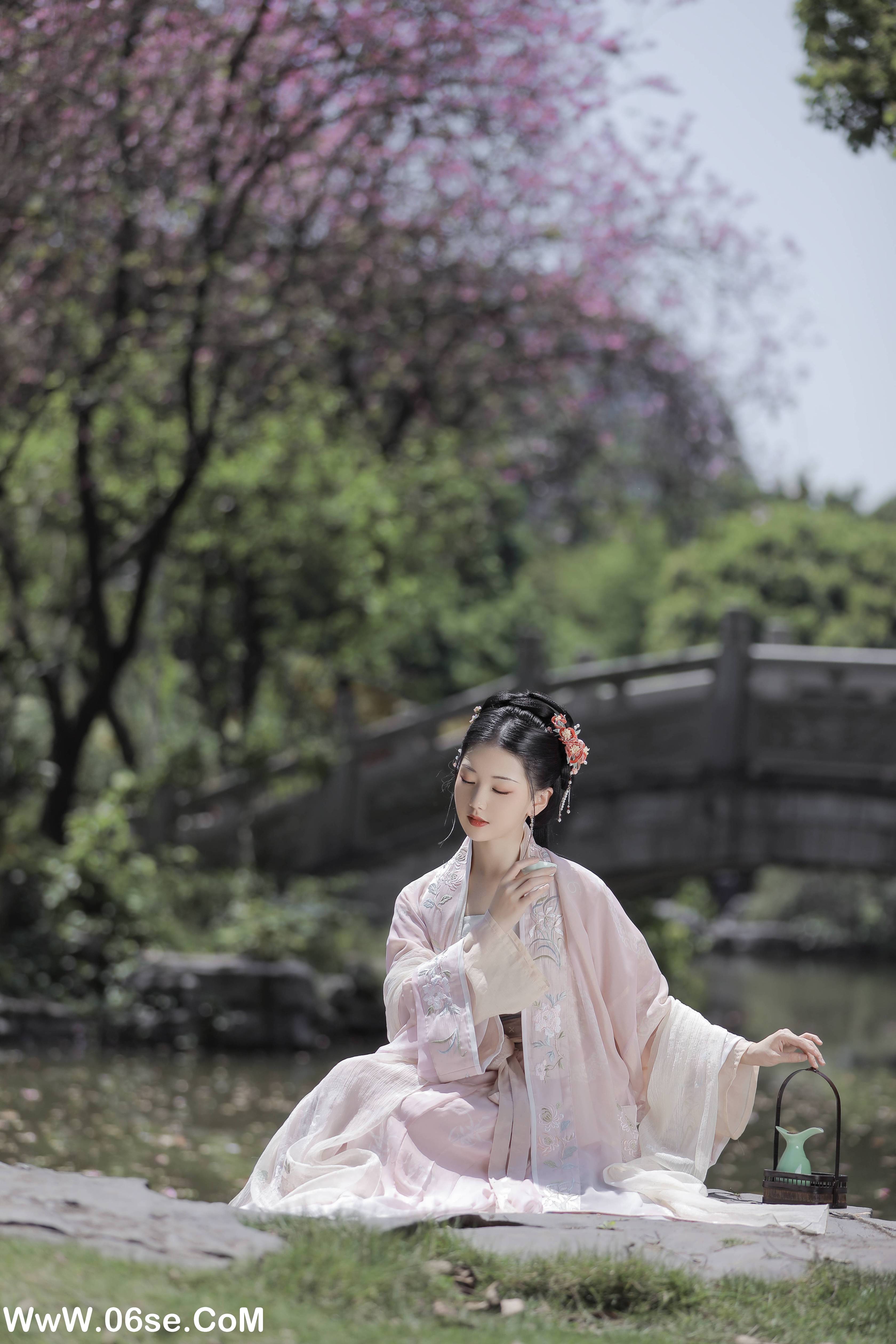 图片[8]-[YITUYU艺图语]2022.06.03 落花风 酸辣湯兒[27P-376.03MB]-六色网